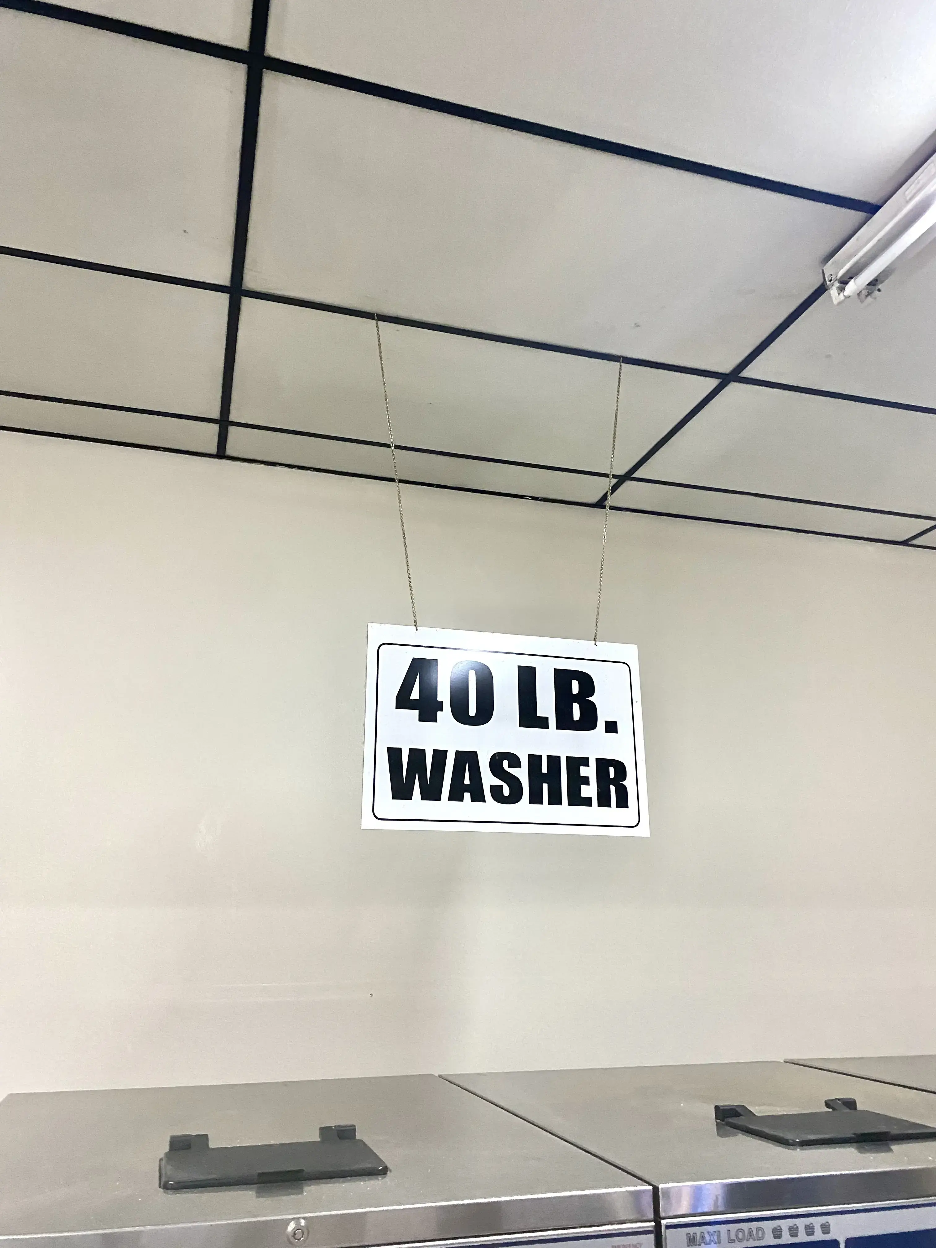 Hubbard Laundromat - Image 14