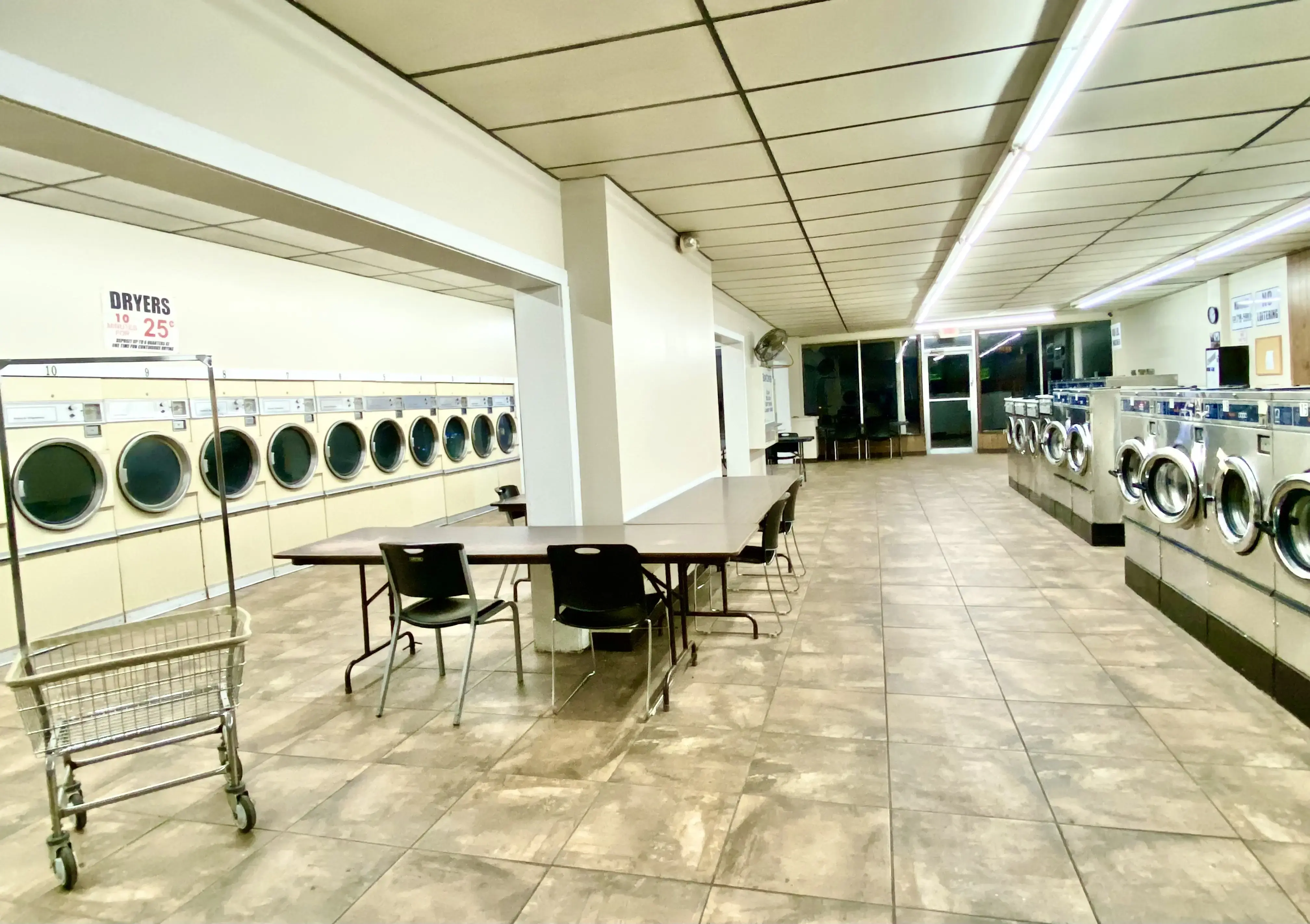Hubbard Laundromat thumbnail 8
