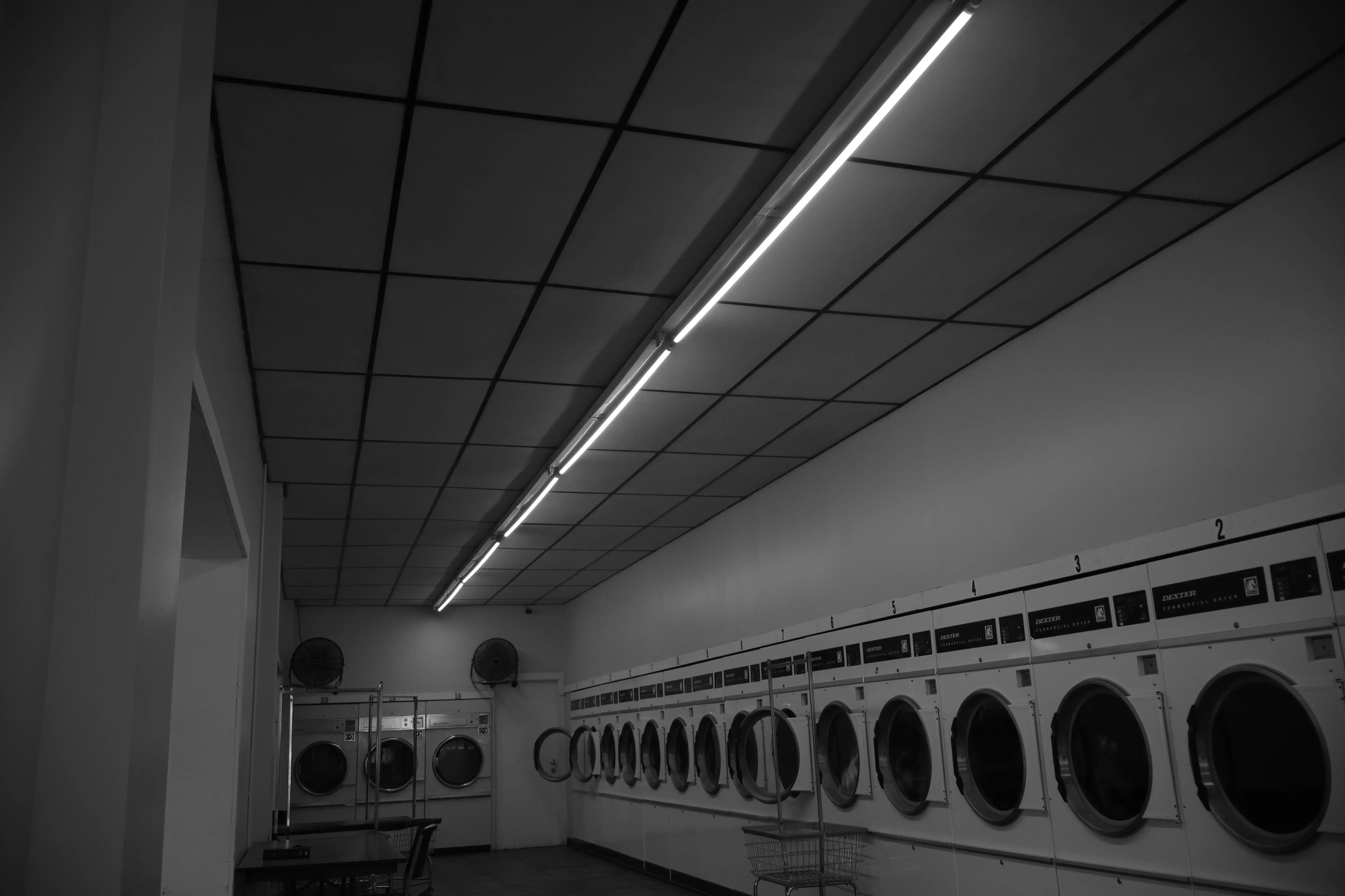 Hubbard Laundromat - Image 1