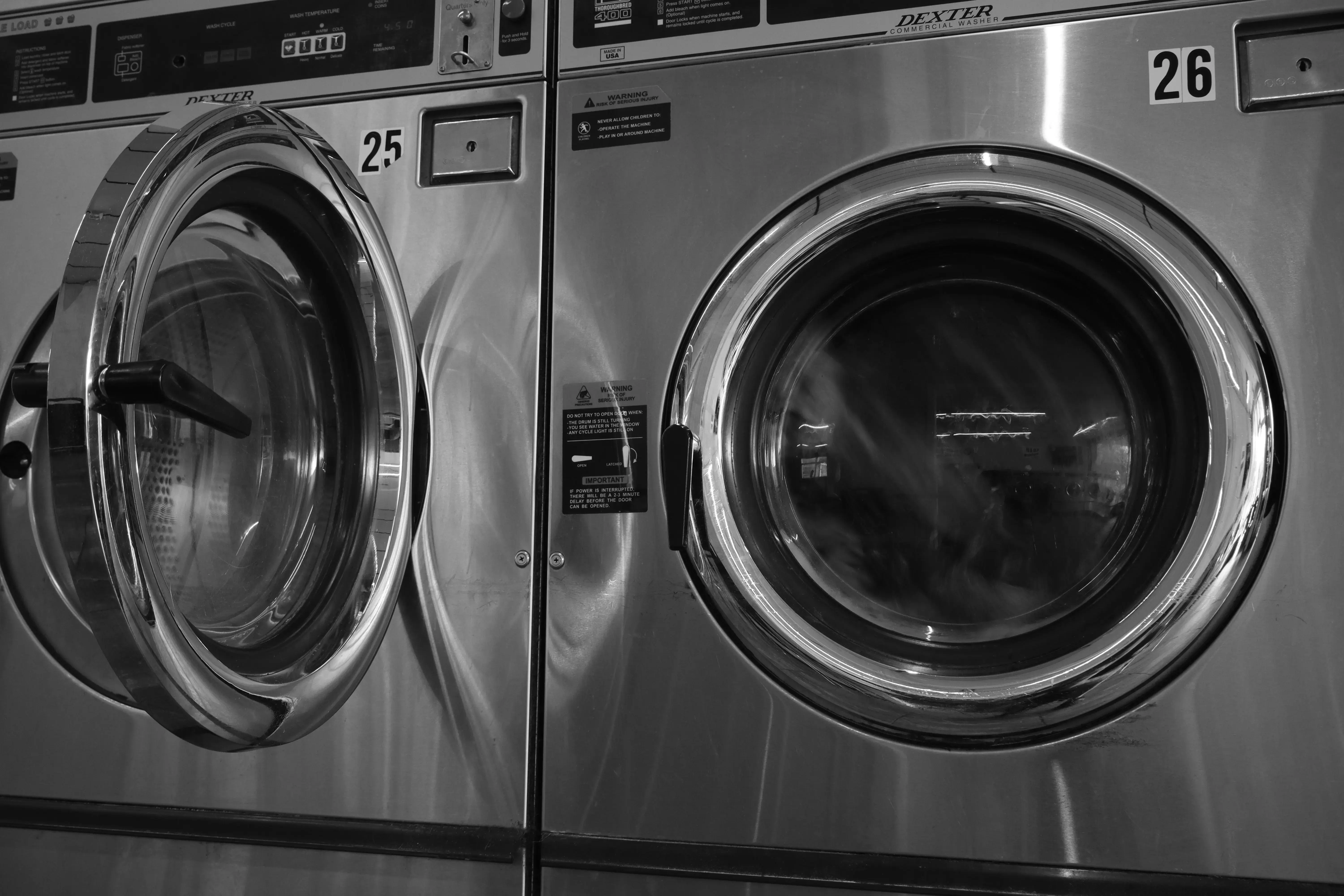 Hubbard Laundromat - Image 13