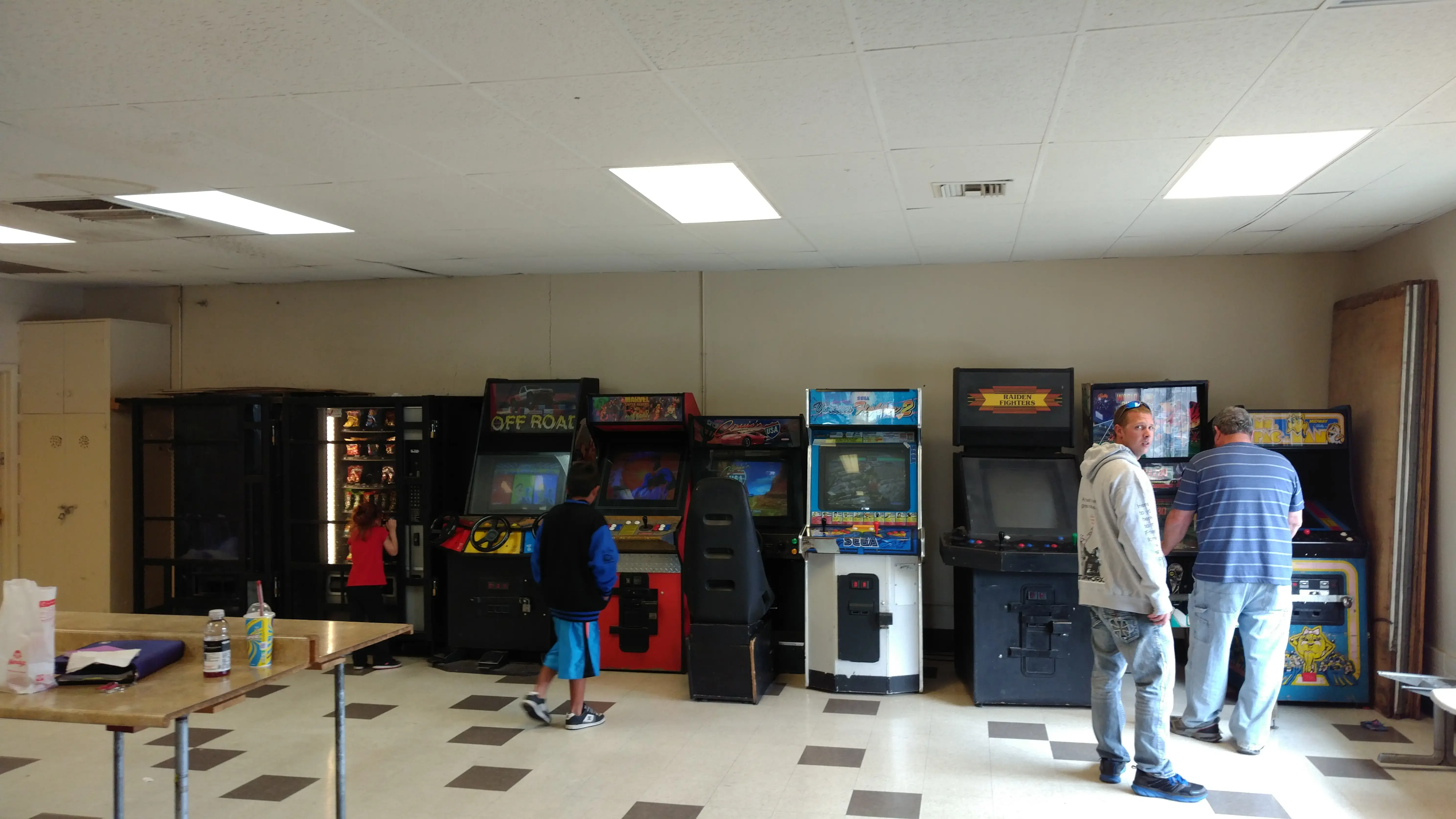 Hubbard Way Coin Laundry - Image 4
