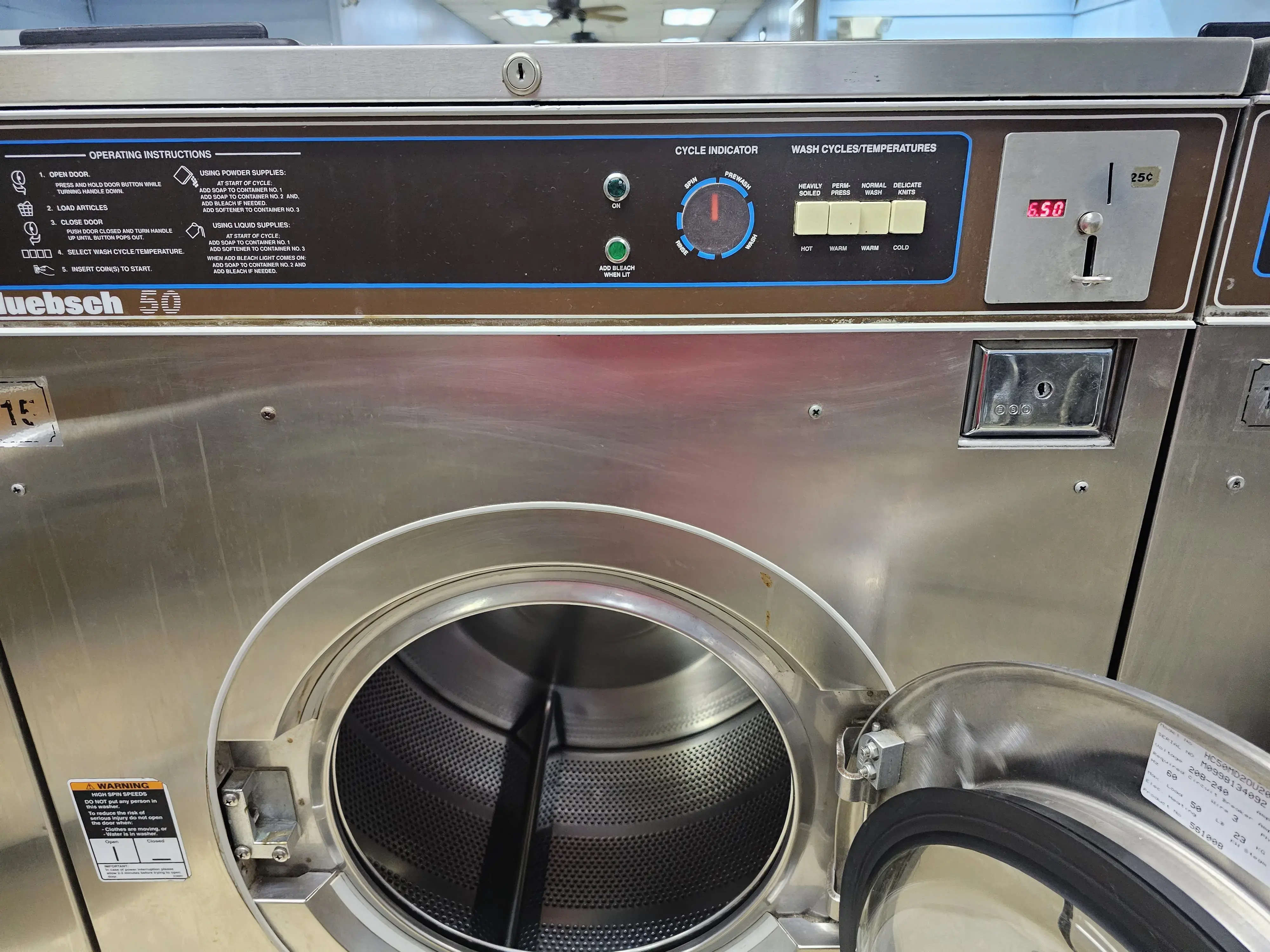 Hudson Laundromat & Dry Cleaners - Image 5