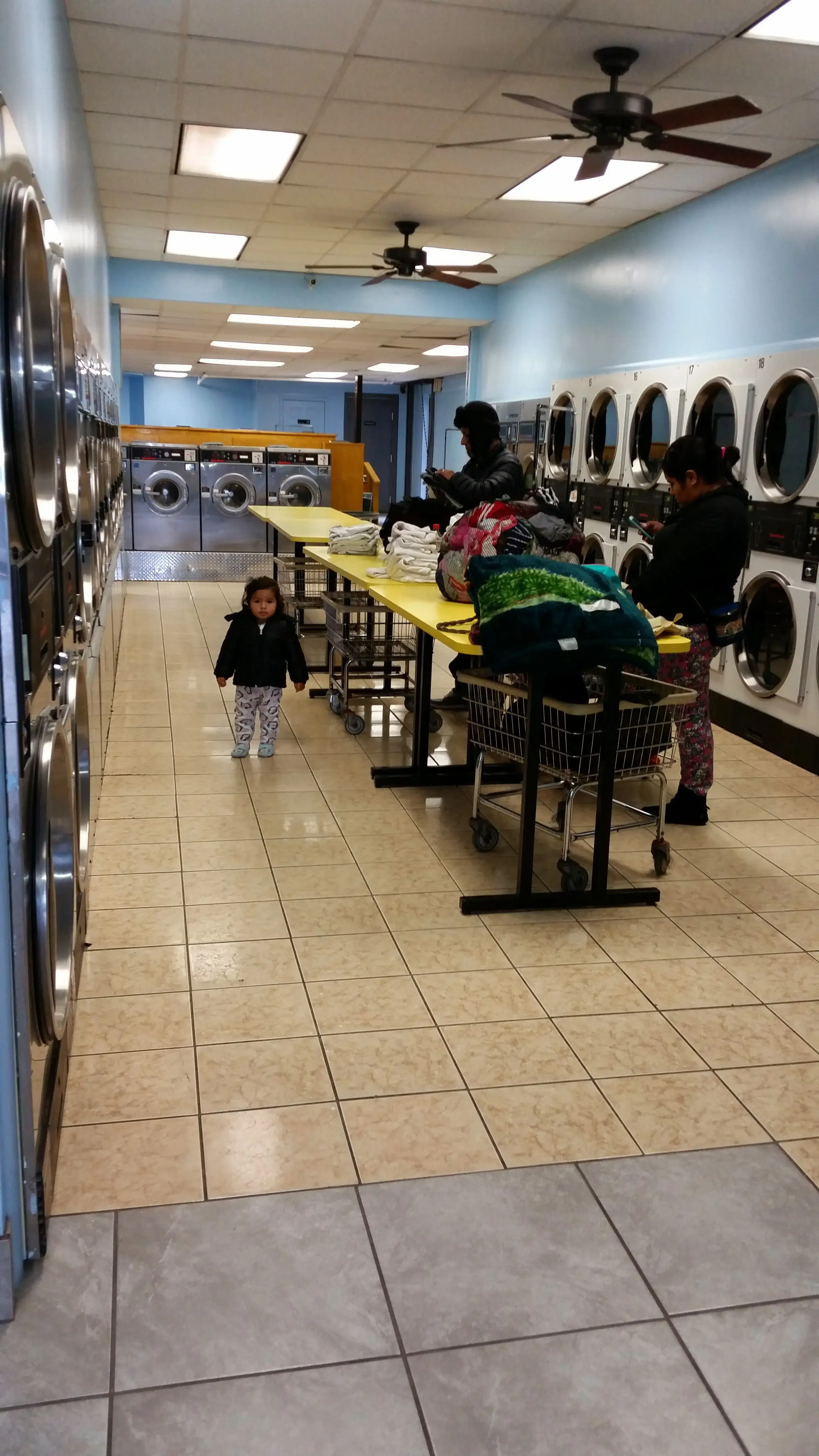 Hudson Laundromat & Dry Cleaners thumbnail 16