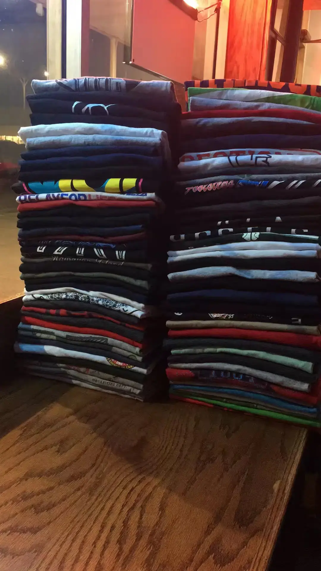 Hudson Laundromat & Dry Cleaners thumbnail 10