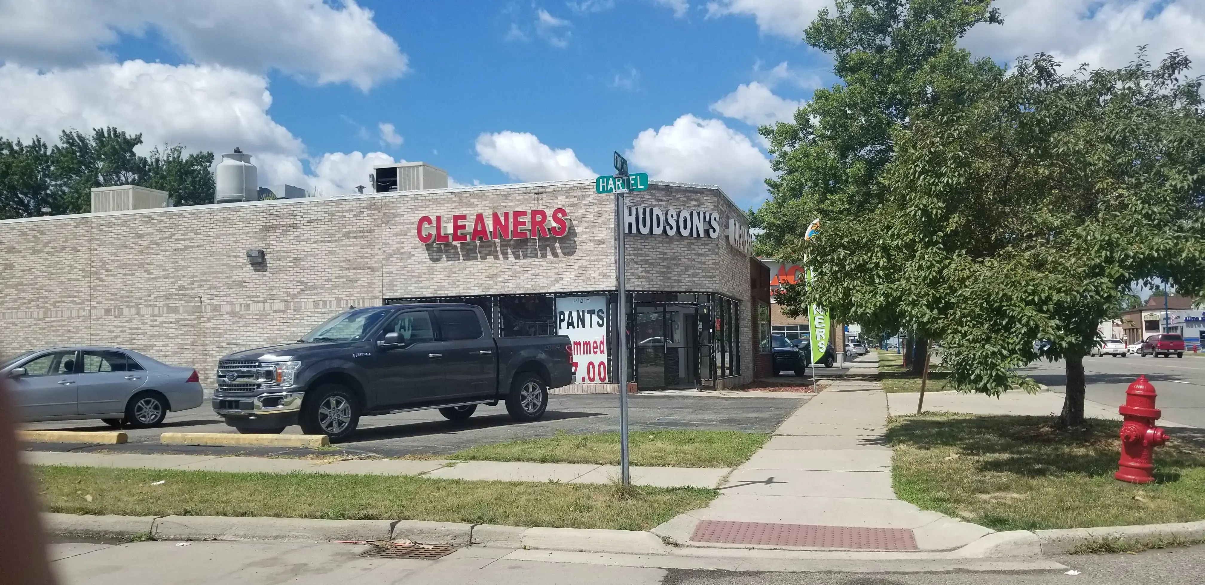Hudson's Dry Cleaners - Image 2