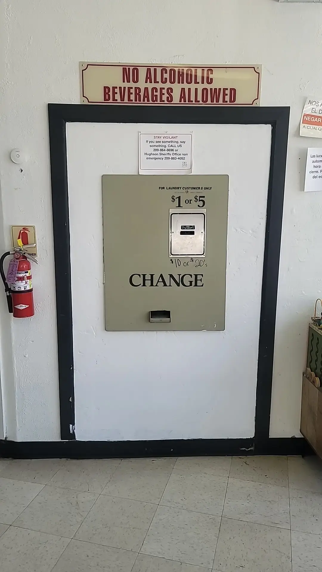 Hughson Laundry Room thumbnail 5