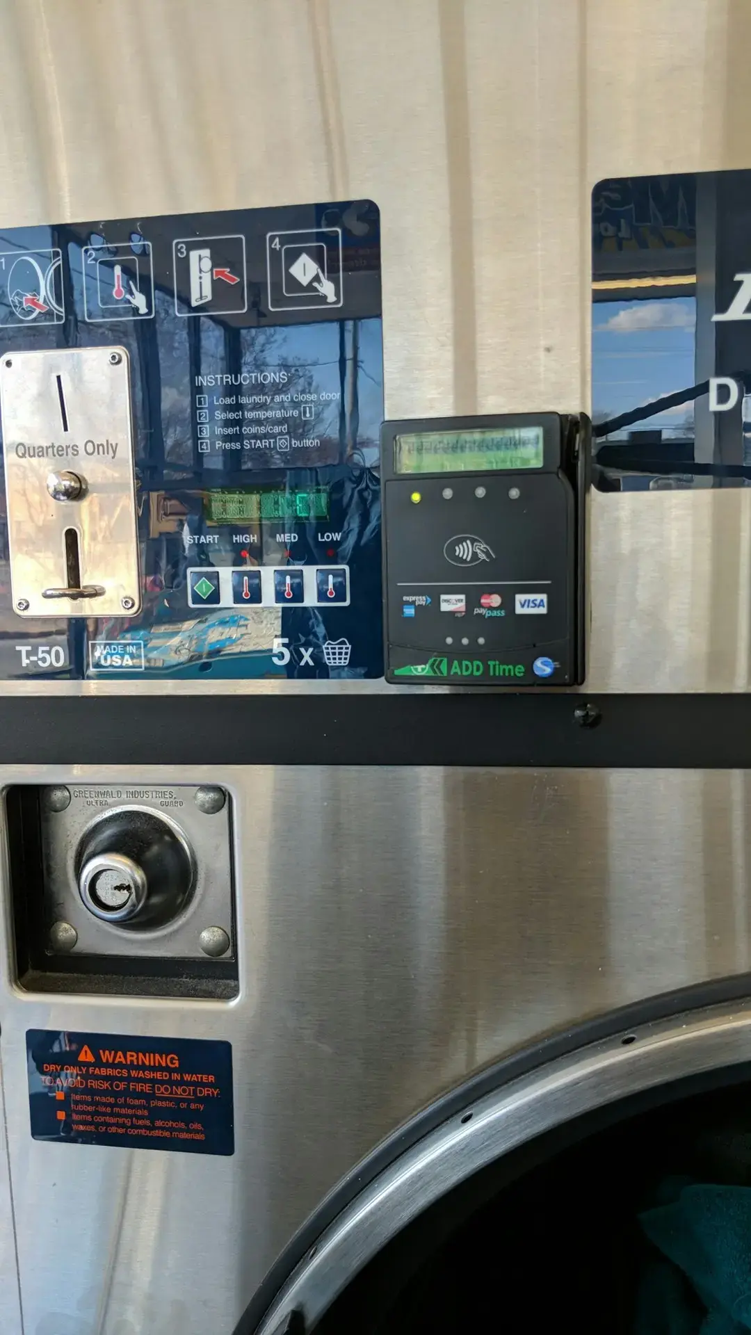 Hull Street Laundry Land Laundromat thumbnail 17