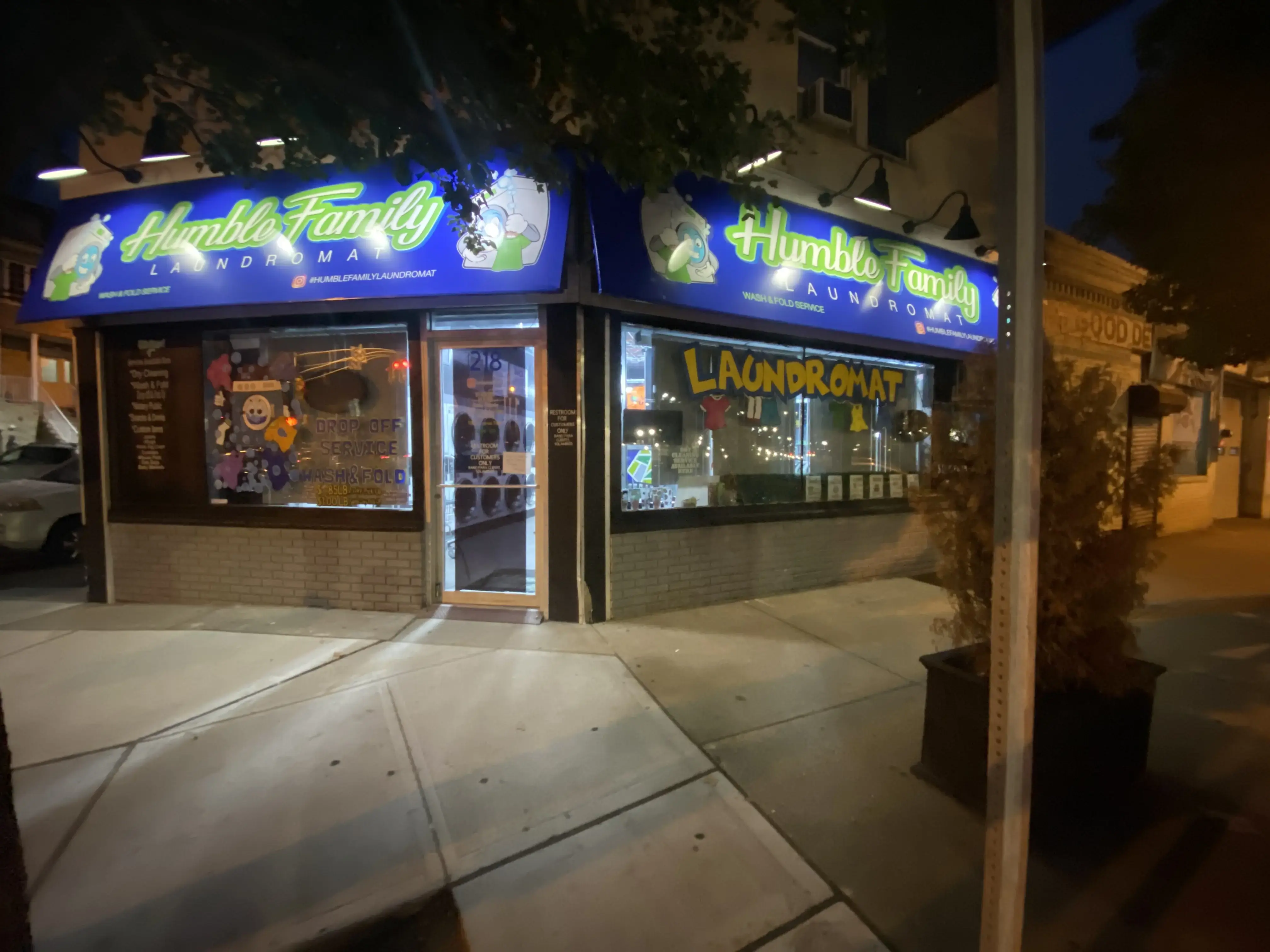 Humble family laundromat location