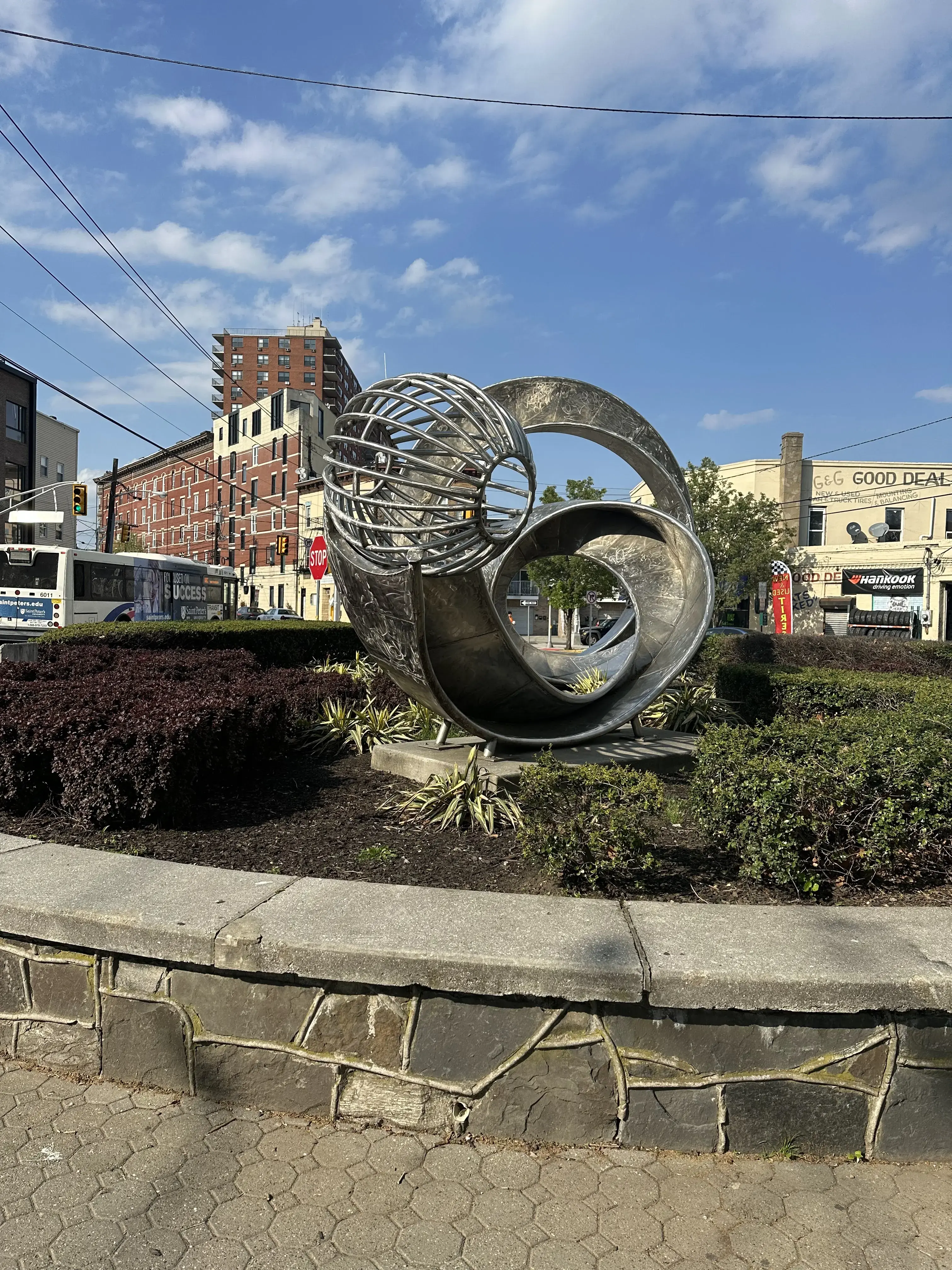 Humble family laundromat thumbnail 16