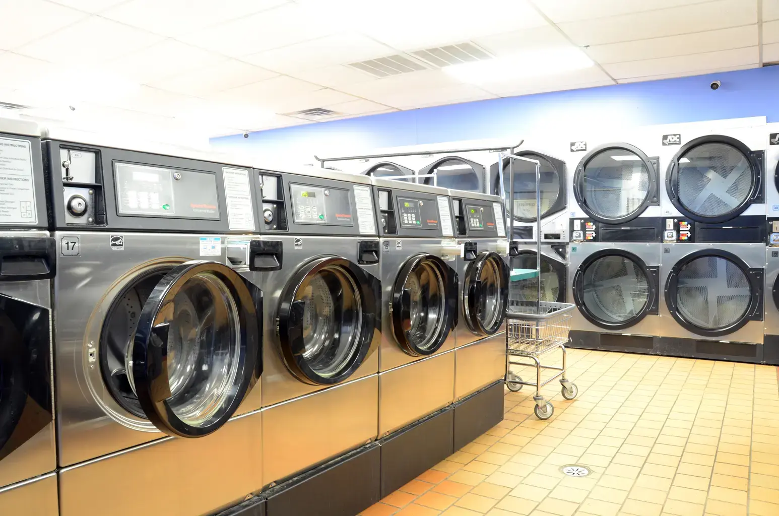 Hunter's Laundry #2 - Image 2