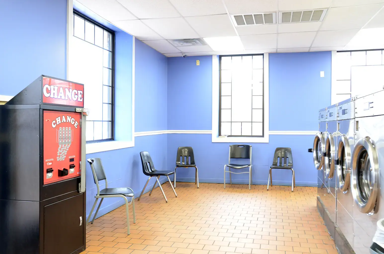 Hunter's Laundry #2 - Image 7