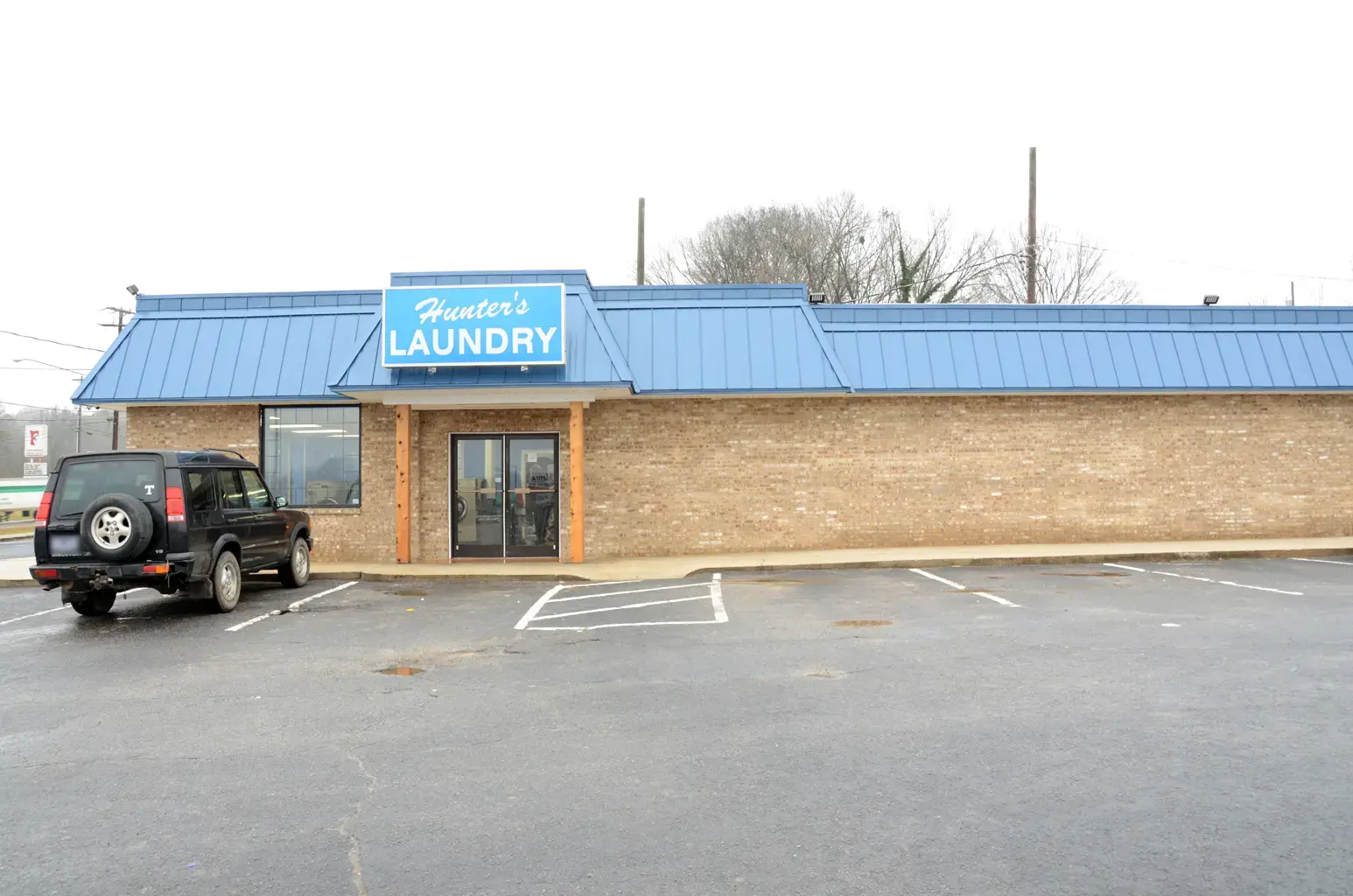 Hunter's Laundry #2 - Image 3