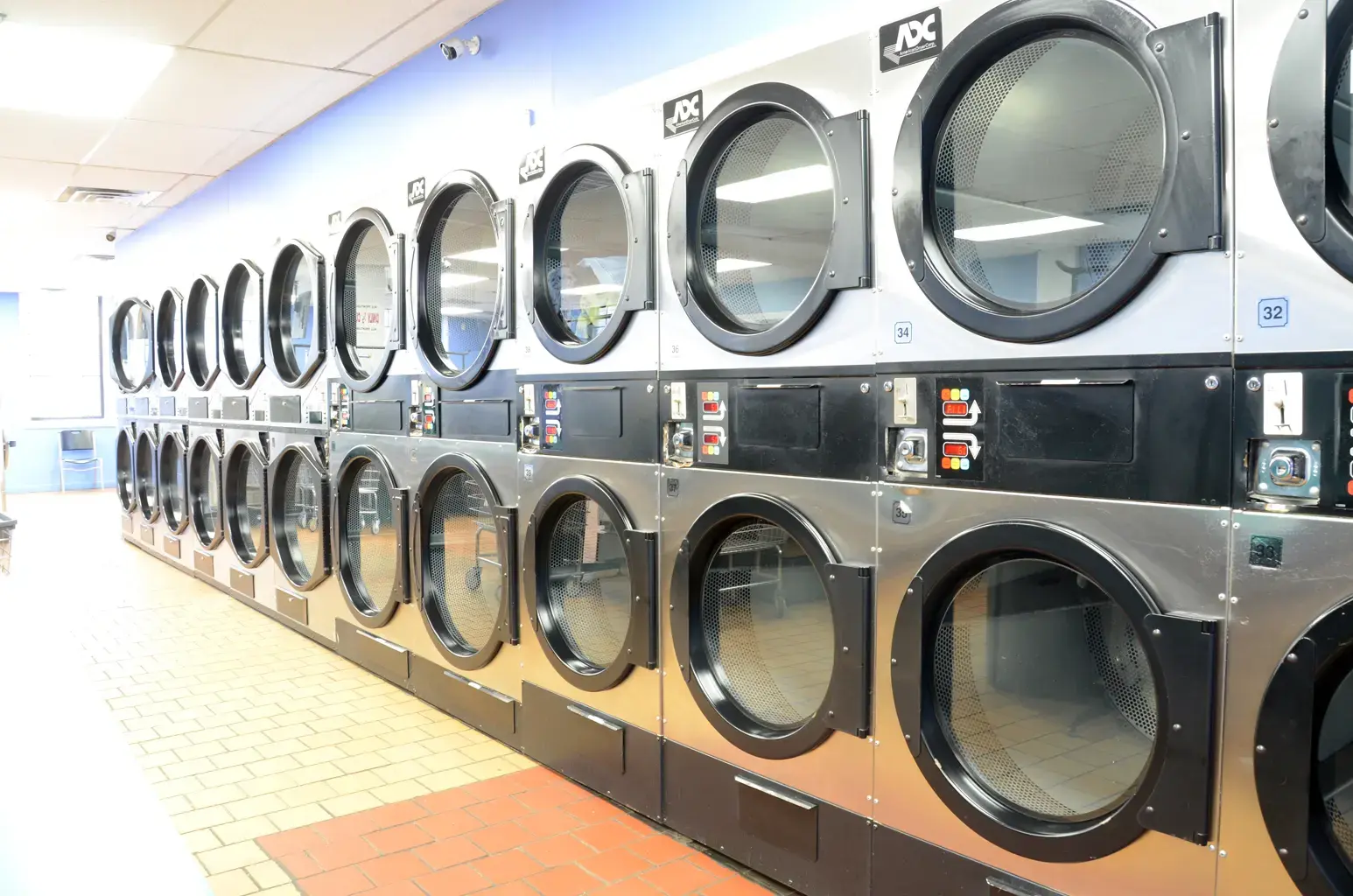 Hunter's Laundry #2 thumbnail 15