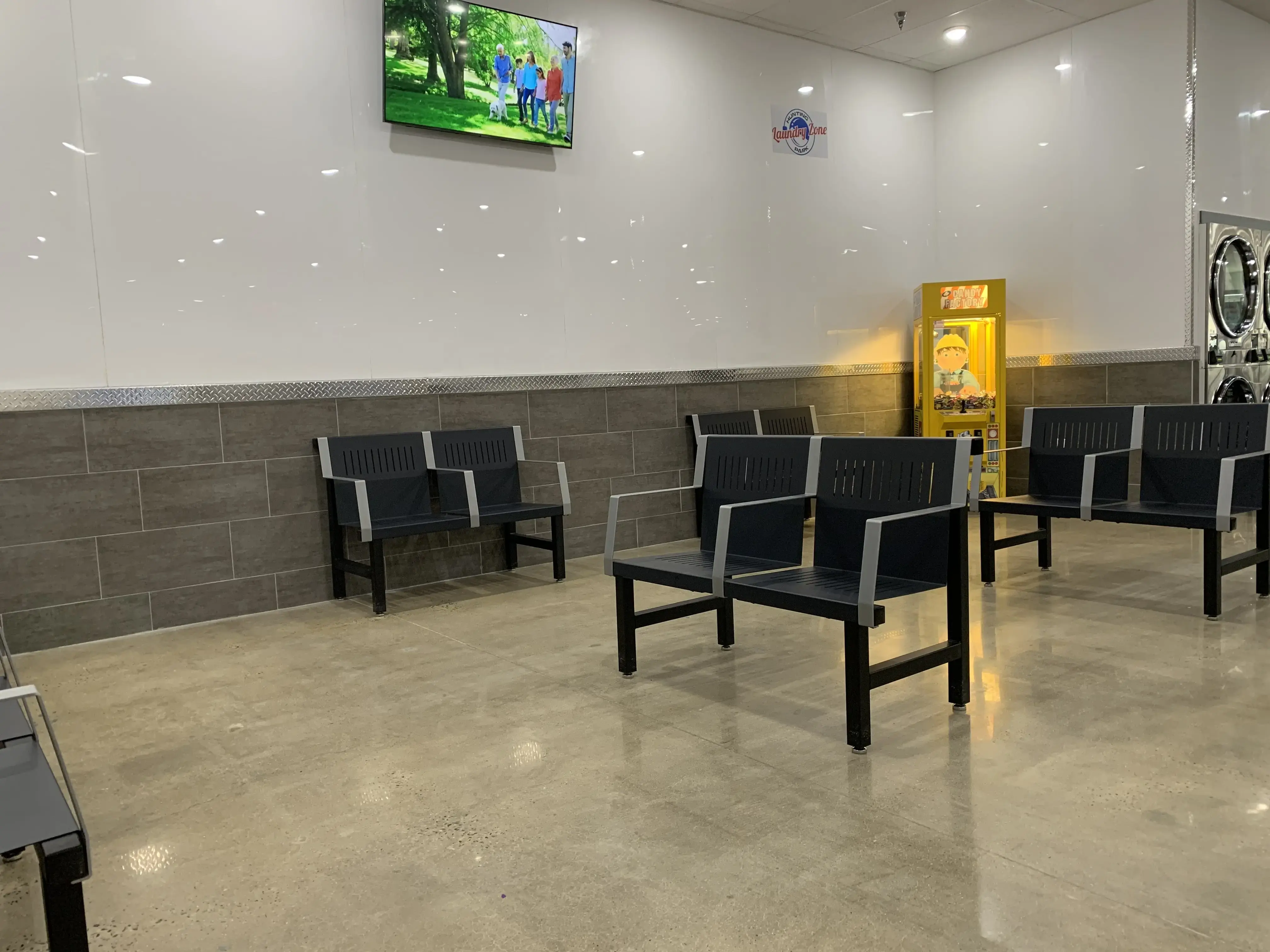 Hunting Park Laundry Zone thumbnail 16