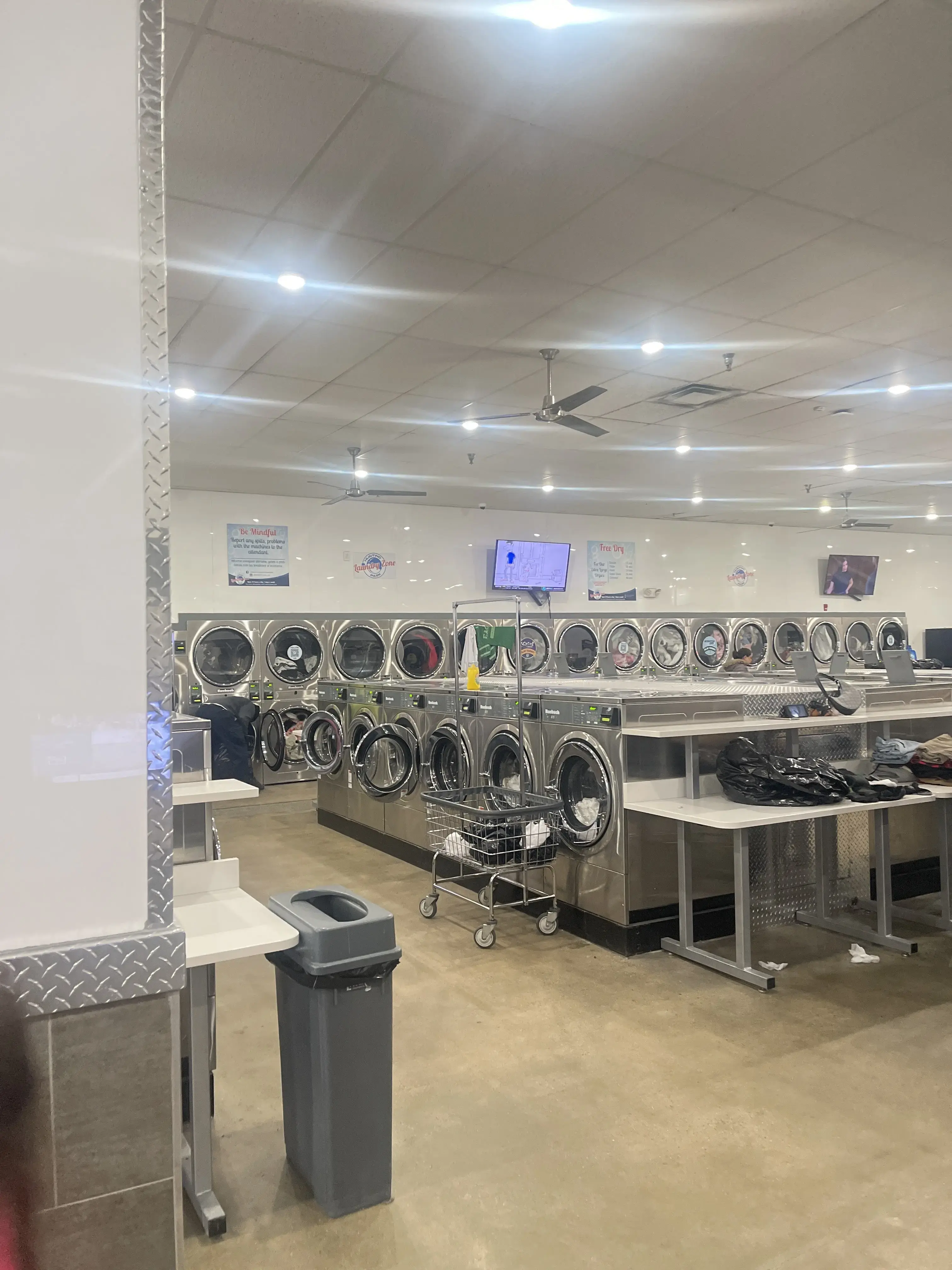 Hunting Park Laundry Zone thumbnail 3