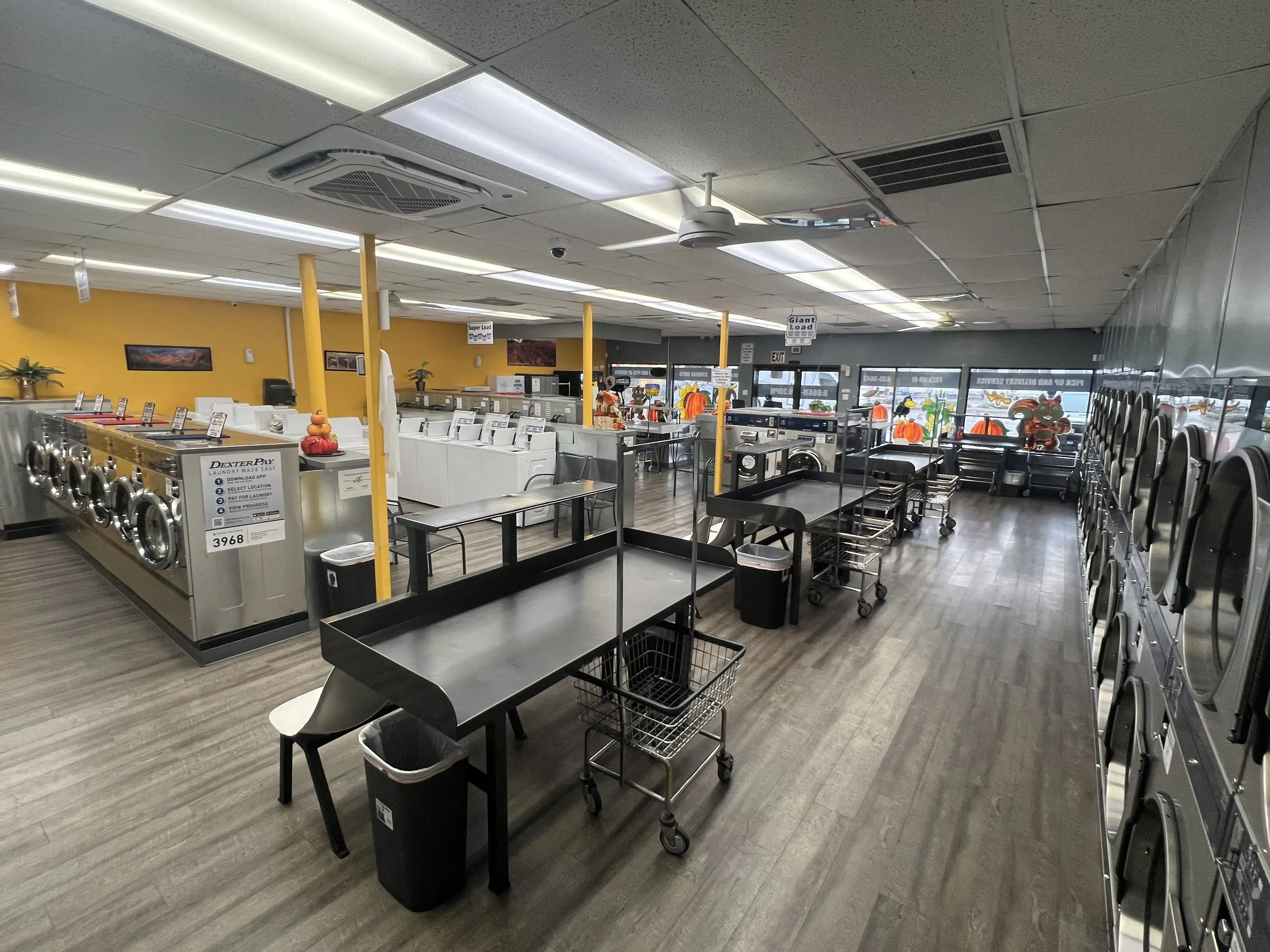 Hurricane Laundromat & Storage thumbnail 10