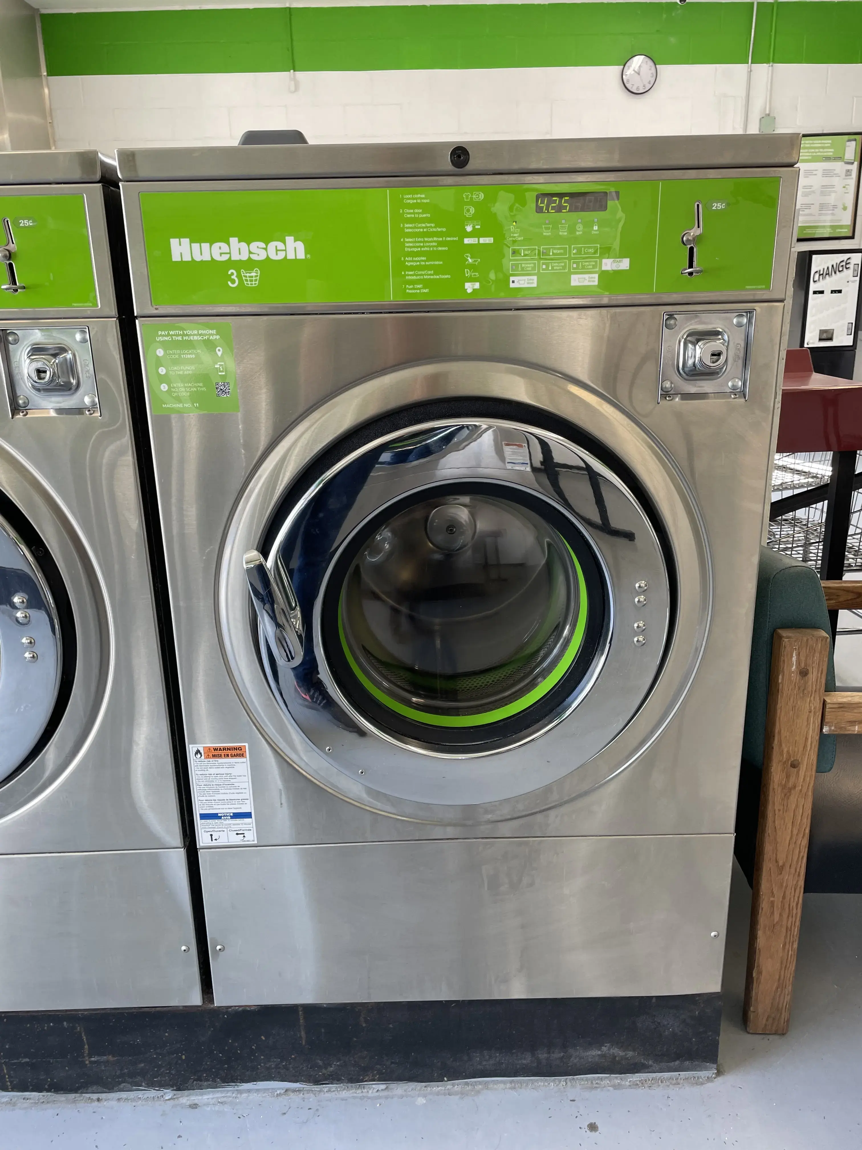 Hwy 30 Laundromat thumbnail 4