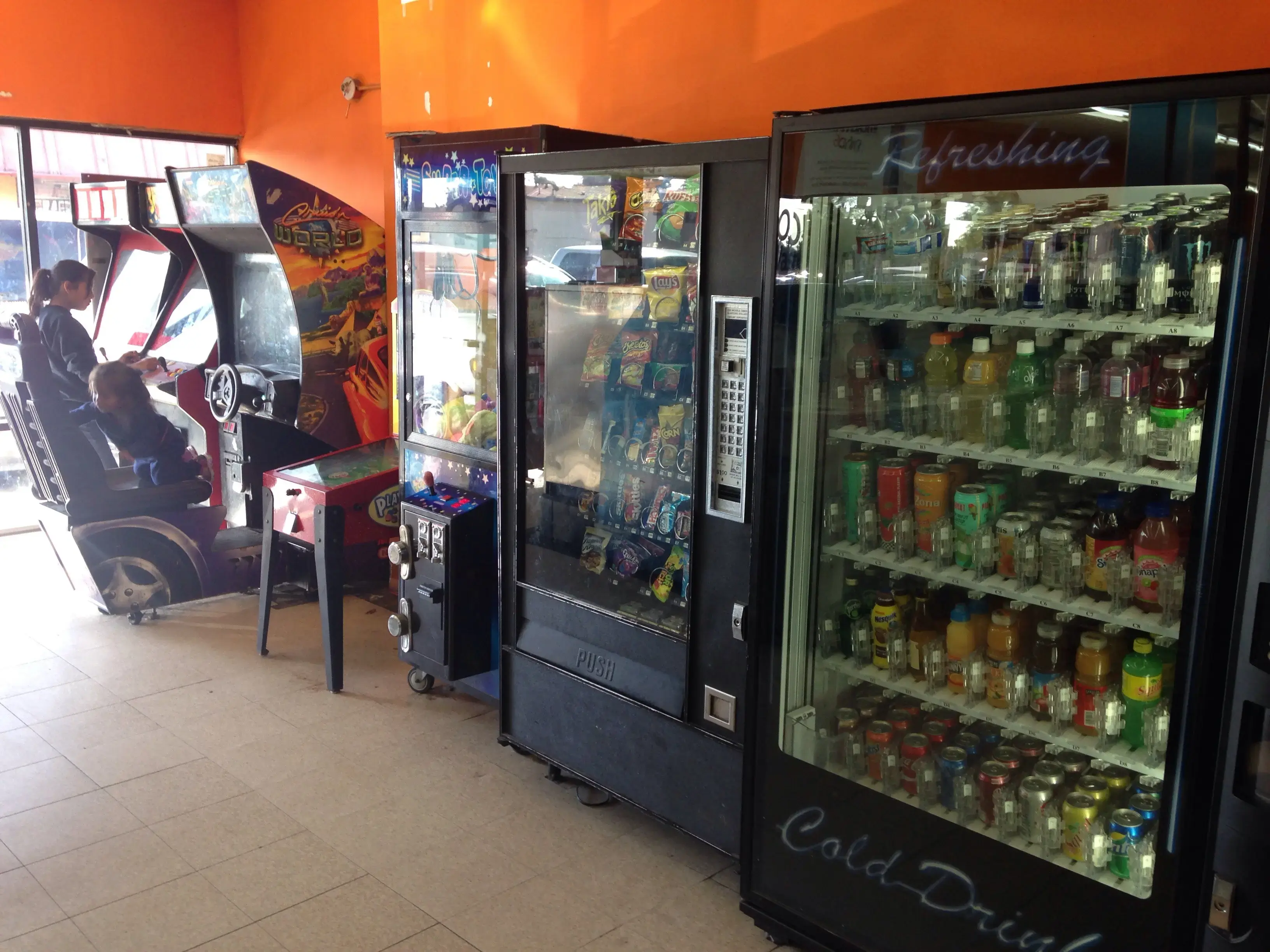 I-WASH Laundry - Image 4