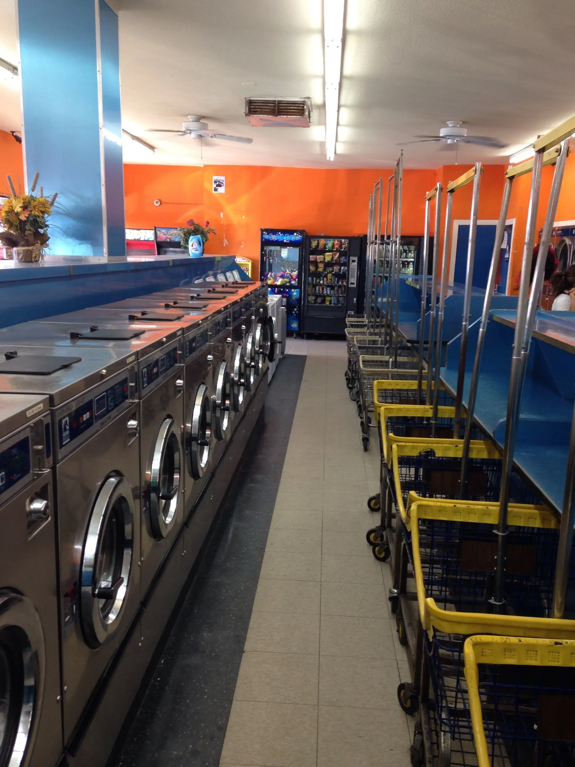 I-WASH Laundry - Image 10