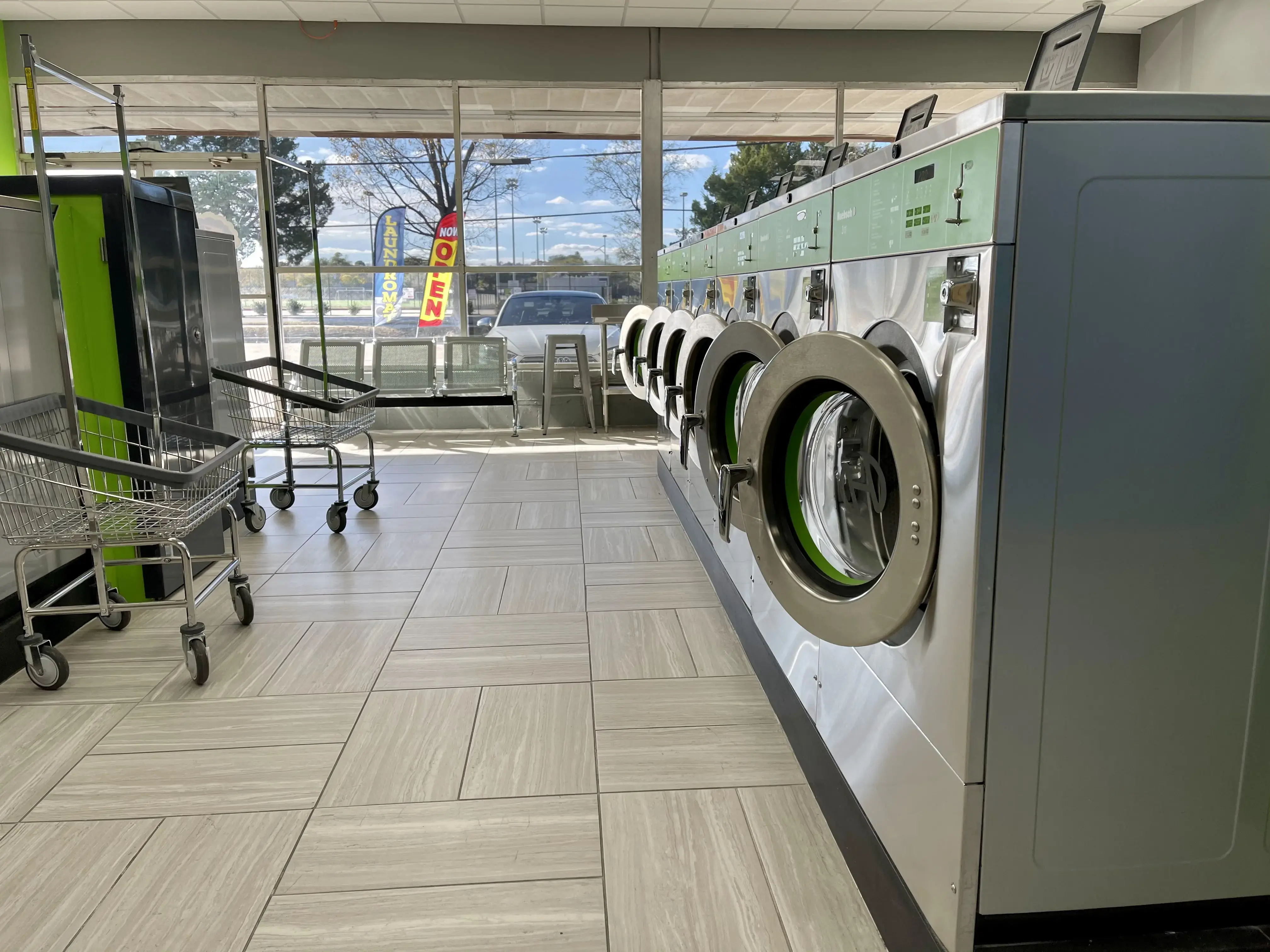 IClean Washateria - Image 17