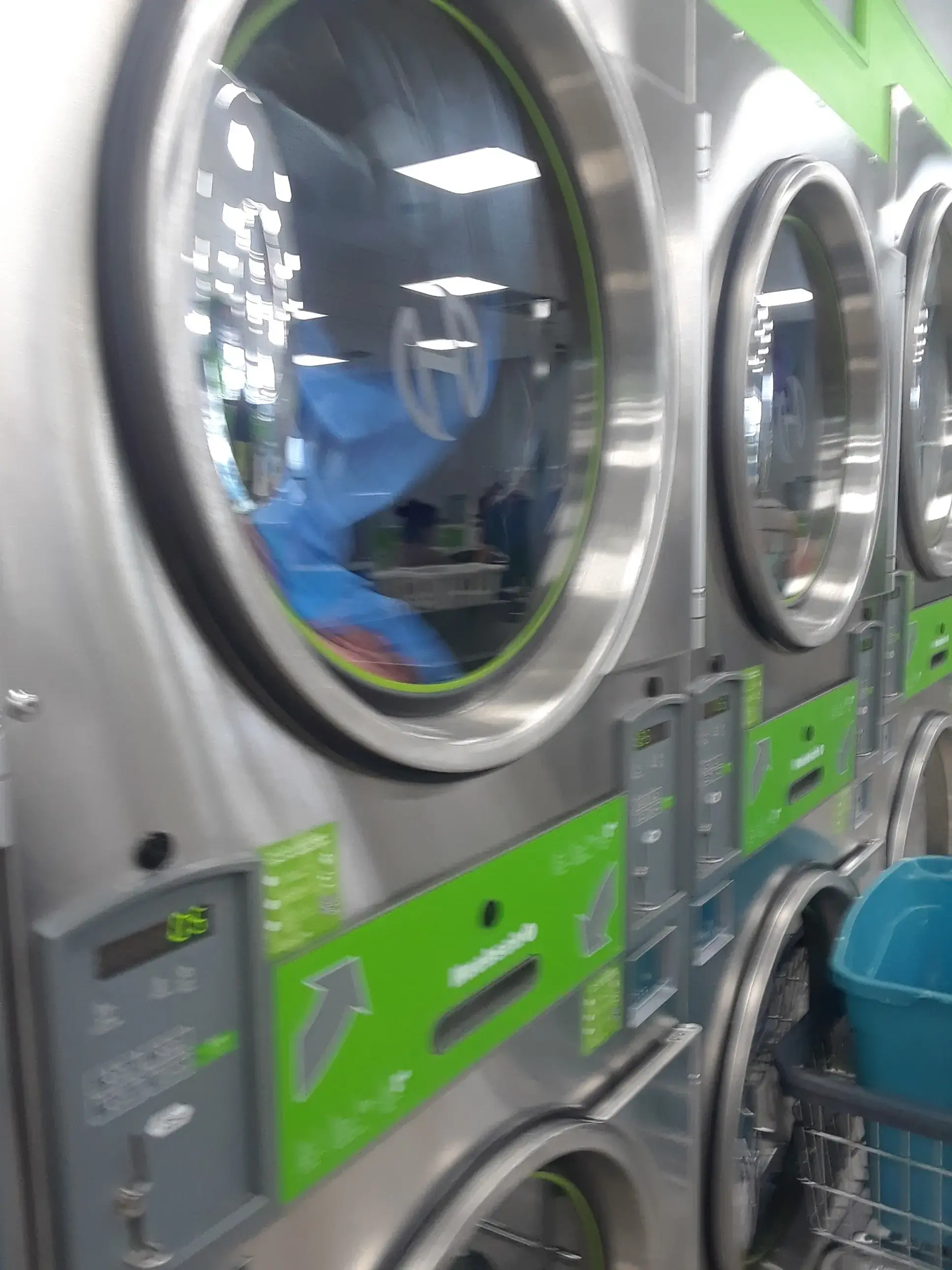 IClean Washateria thumbnail 16