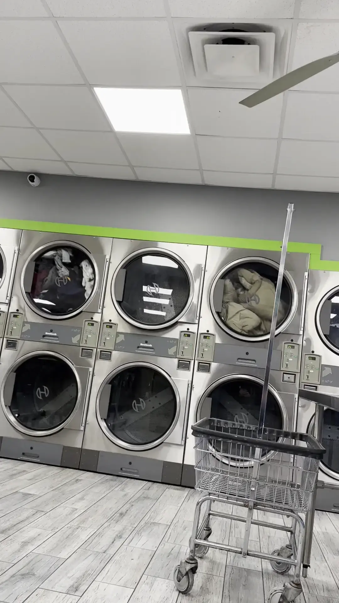 iClean Washateria thumbnail 2