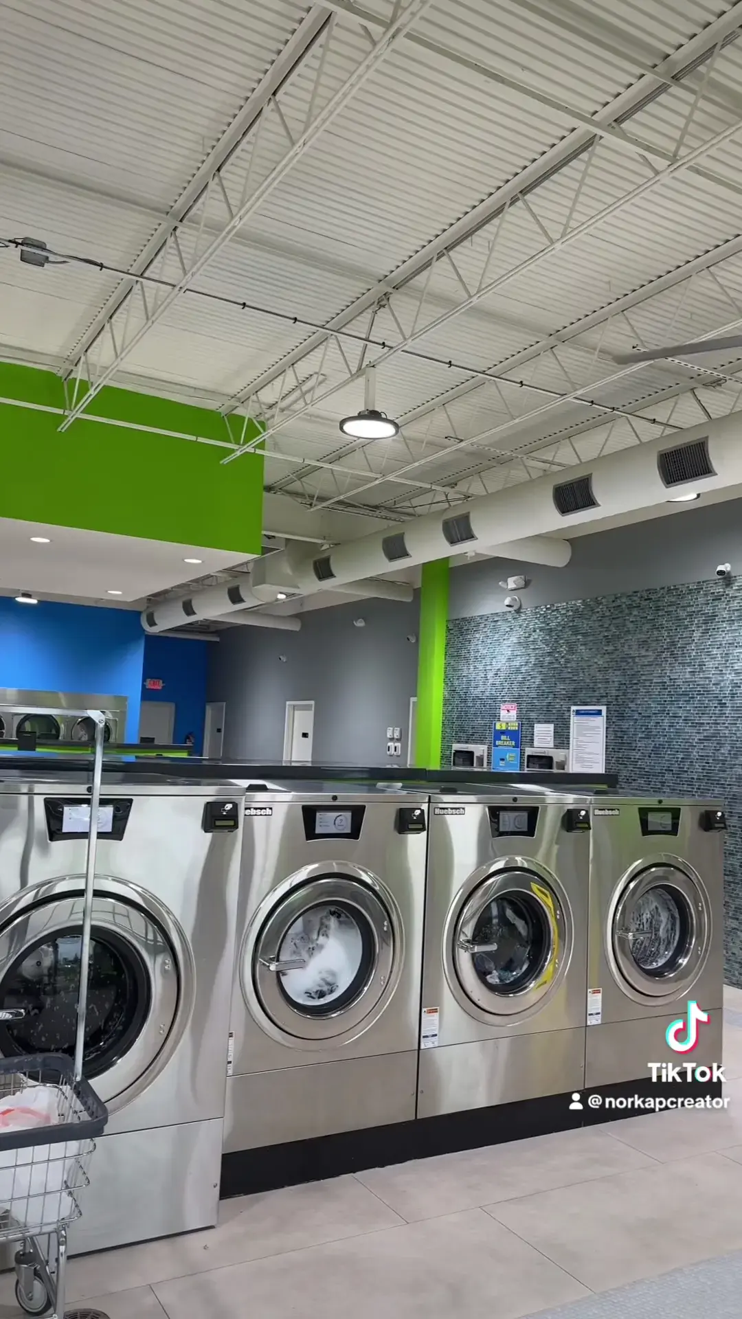 IClean Washateria thumbnail 3