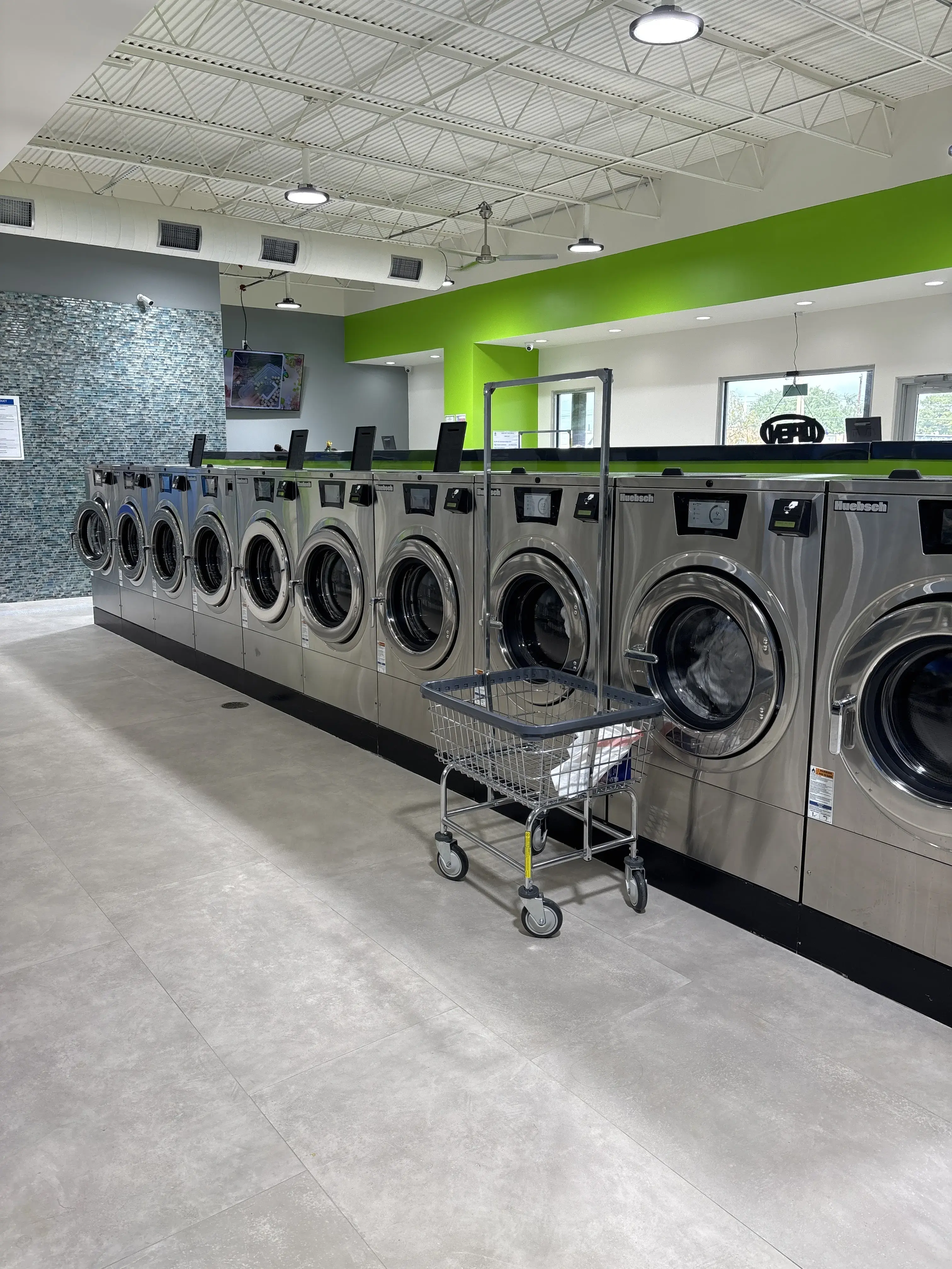 IClean Washateria - Image 9