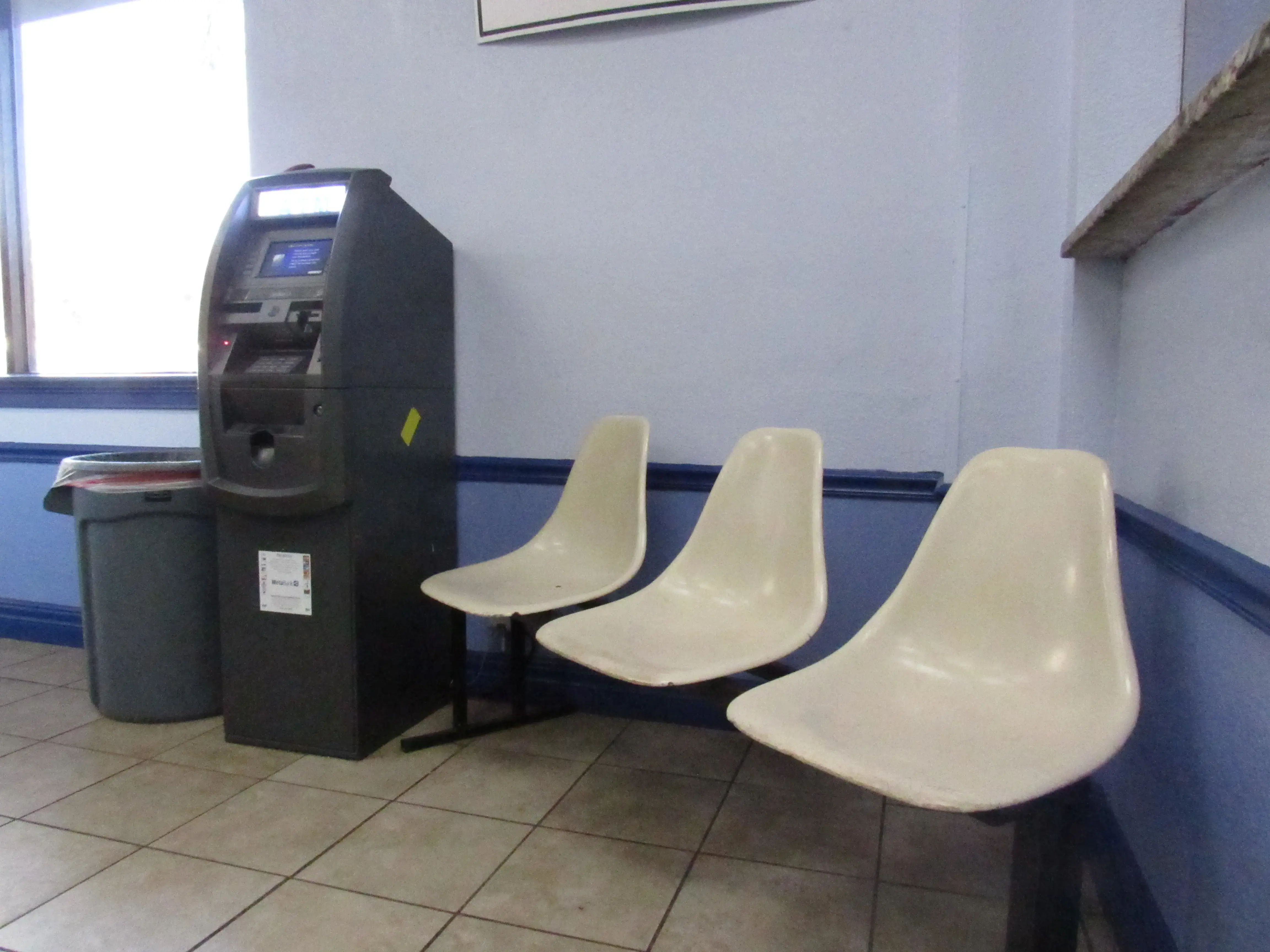 Ideal Coin Laundromat thumbnail 4