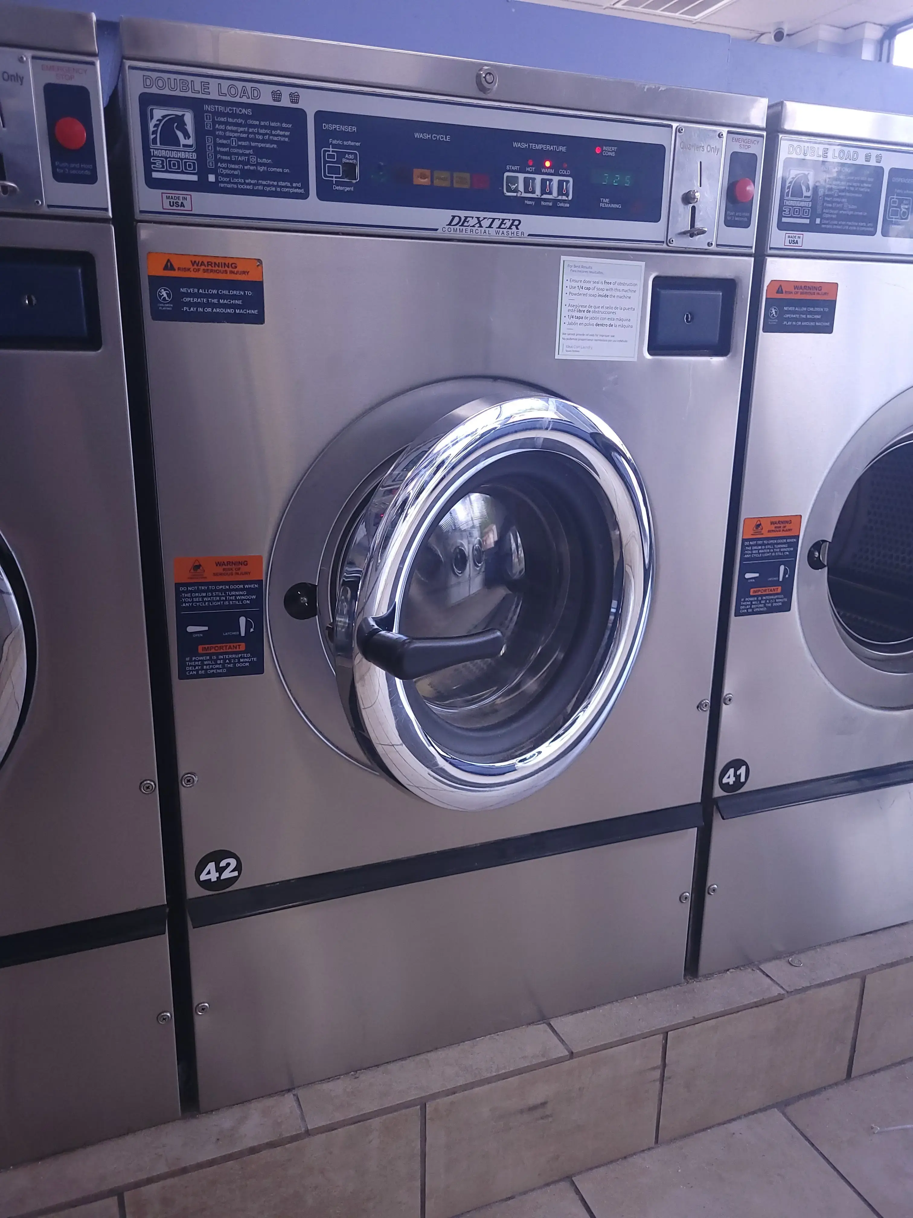 Ideal Coin Laundromat thumbnail 17