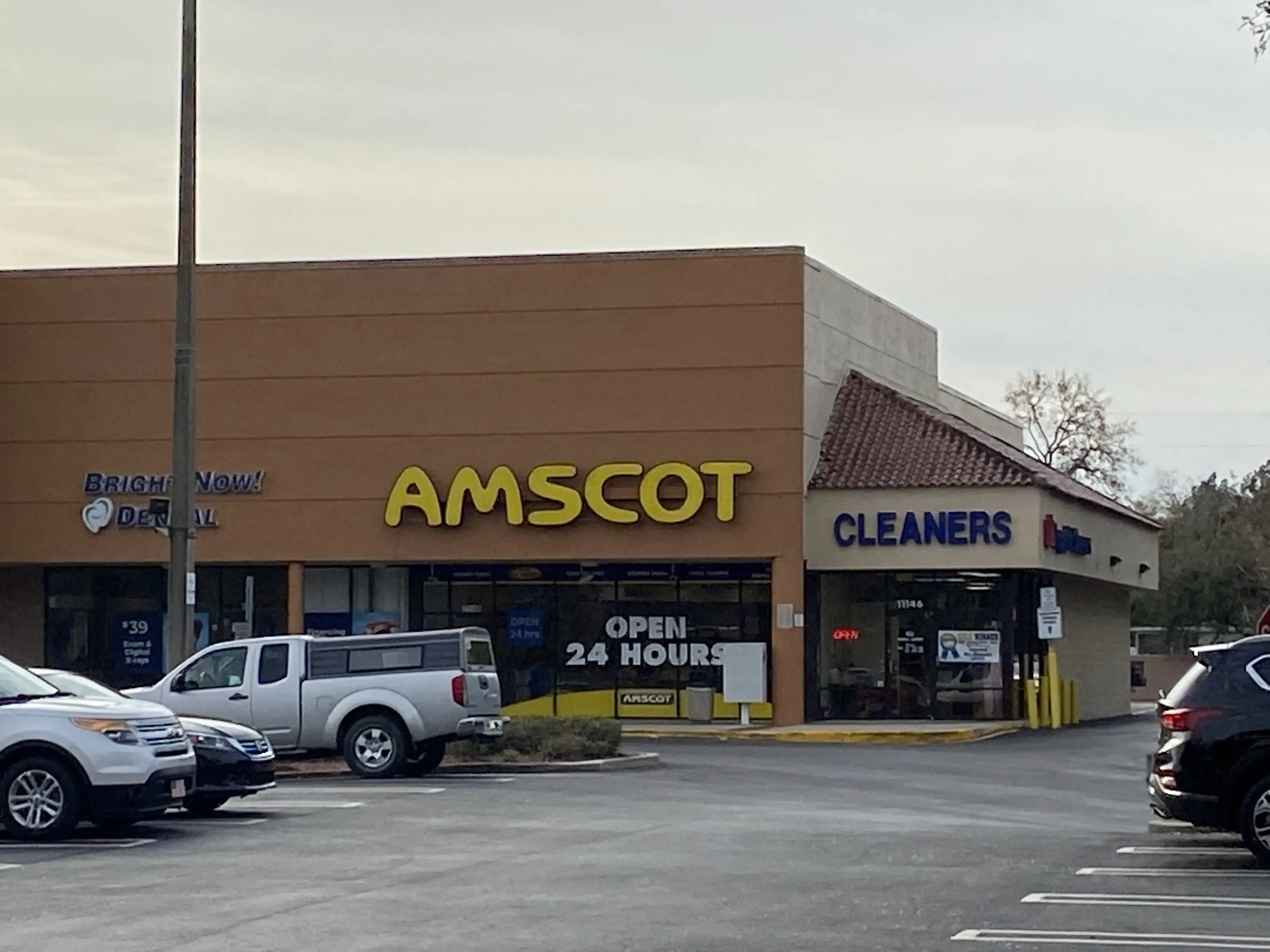 Imperial Dry Cleaners - Image 1