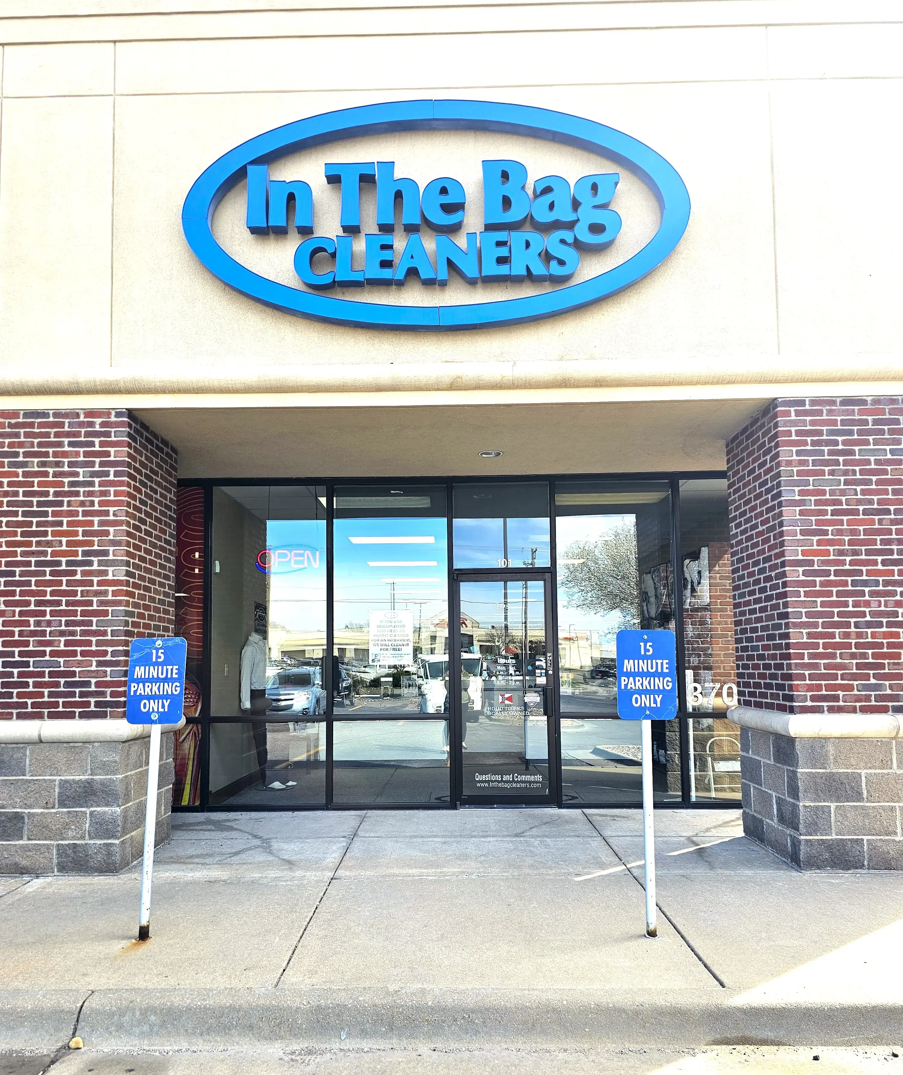In The Bag Cleaners: 37th & Woodlawn - Image 4