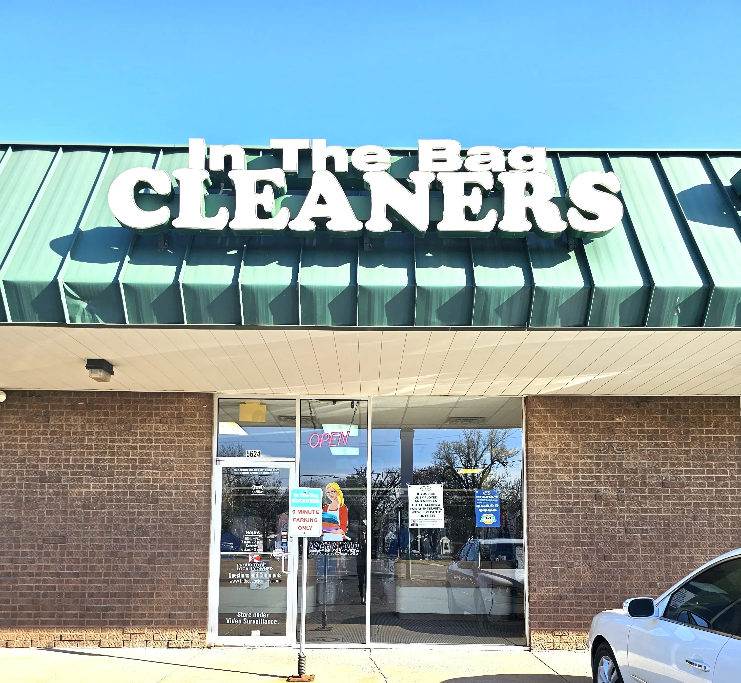 In The Bag Cleaners: Central & Edgemoor thumbnail 4