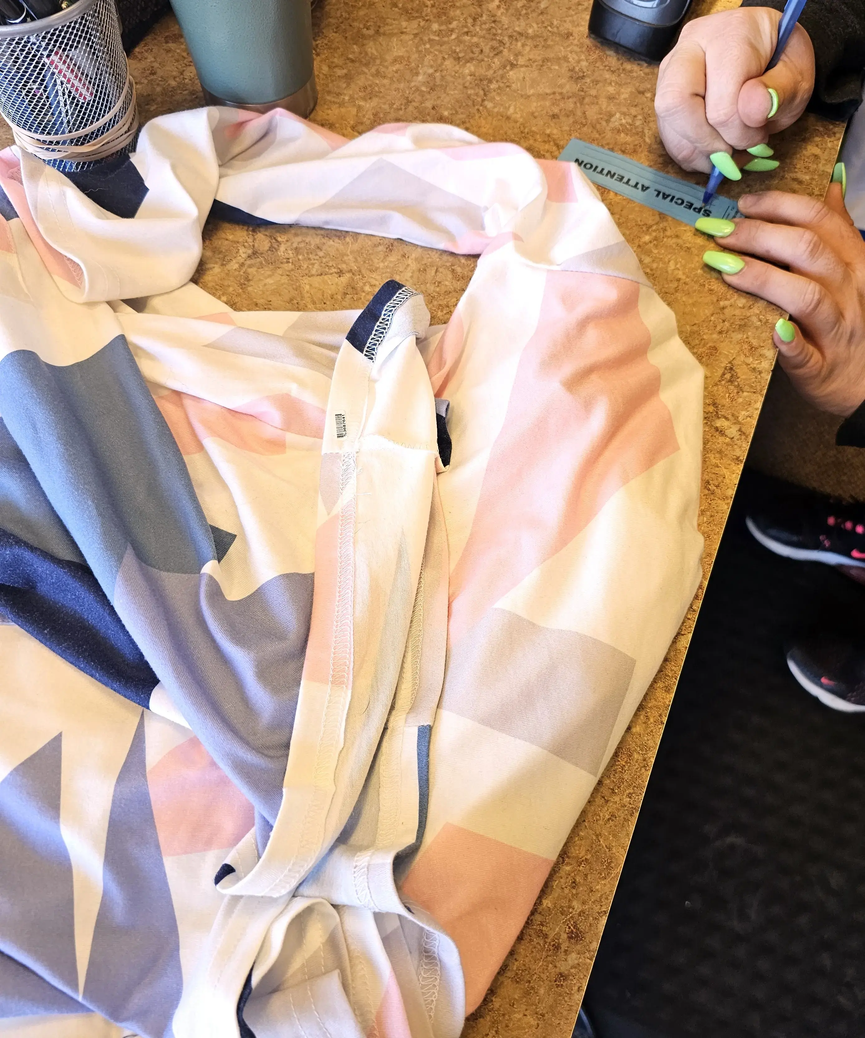 In The Bag Cleaners: Washington & Douglas thumbnail 4