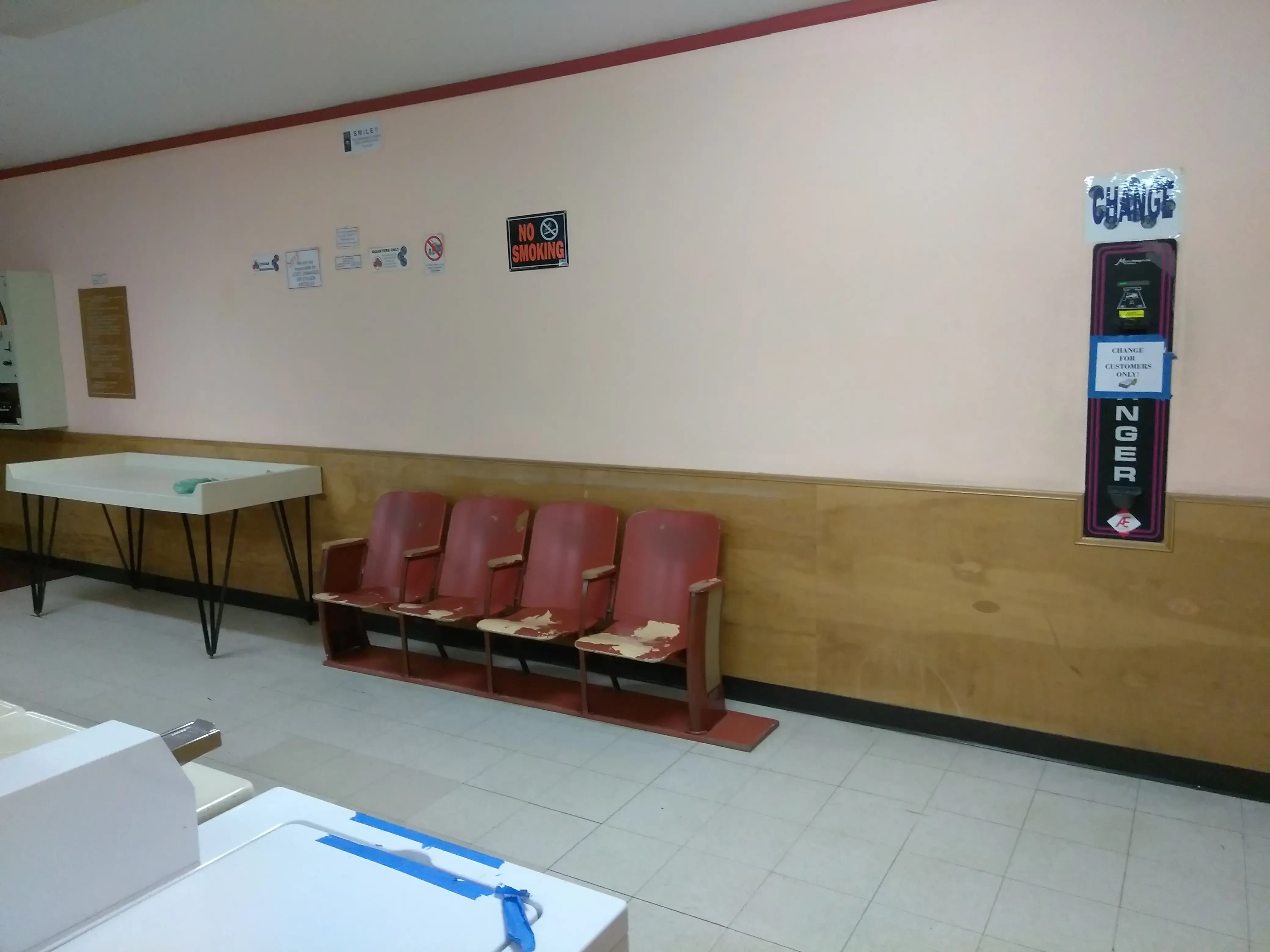 Independence laundromat - Image 6