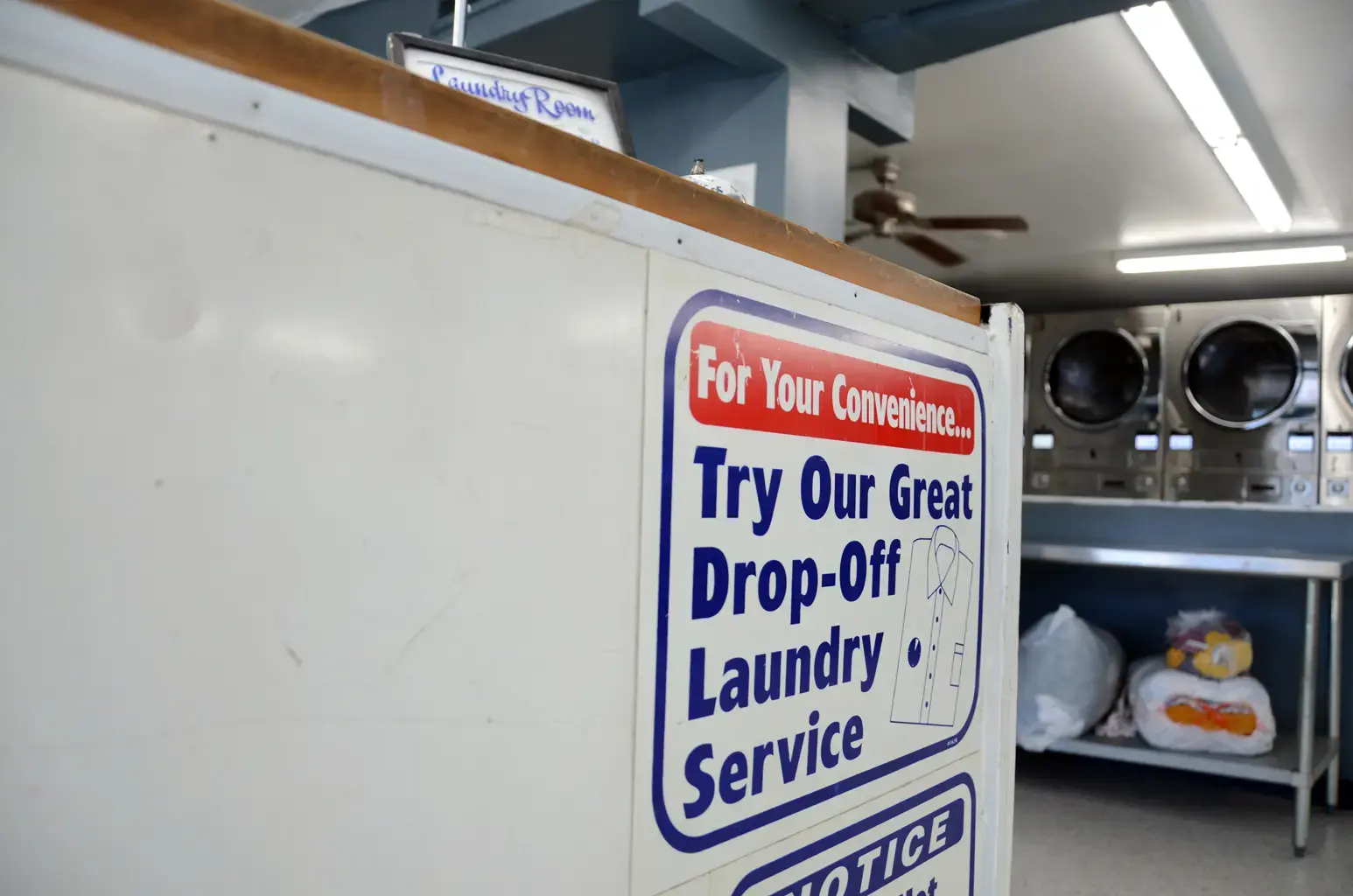 Indian Trail Laundromat - Image 8