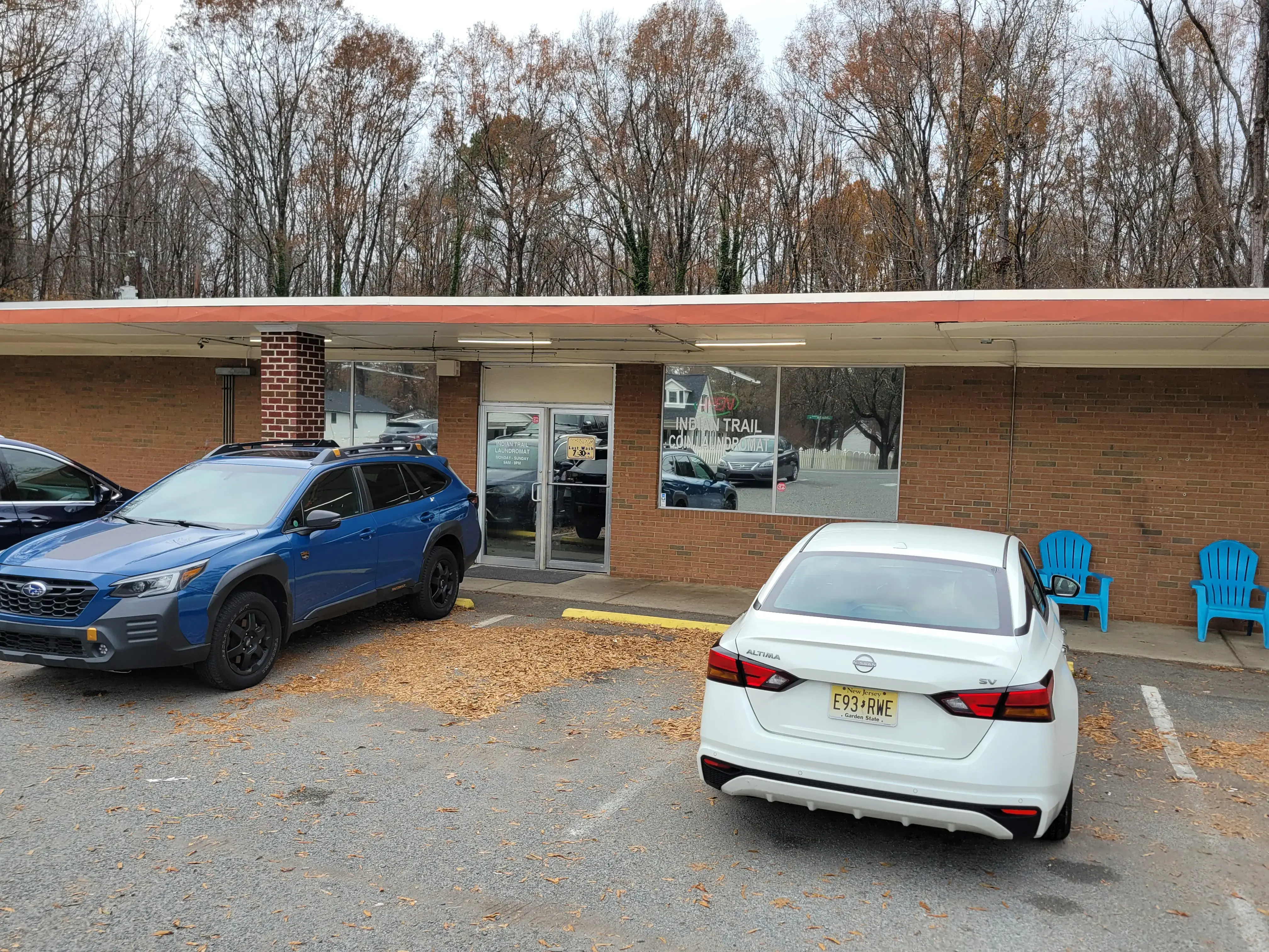Indian Trail Laundromat - Image 17