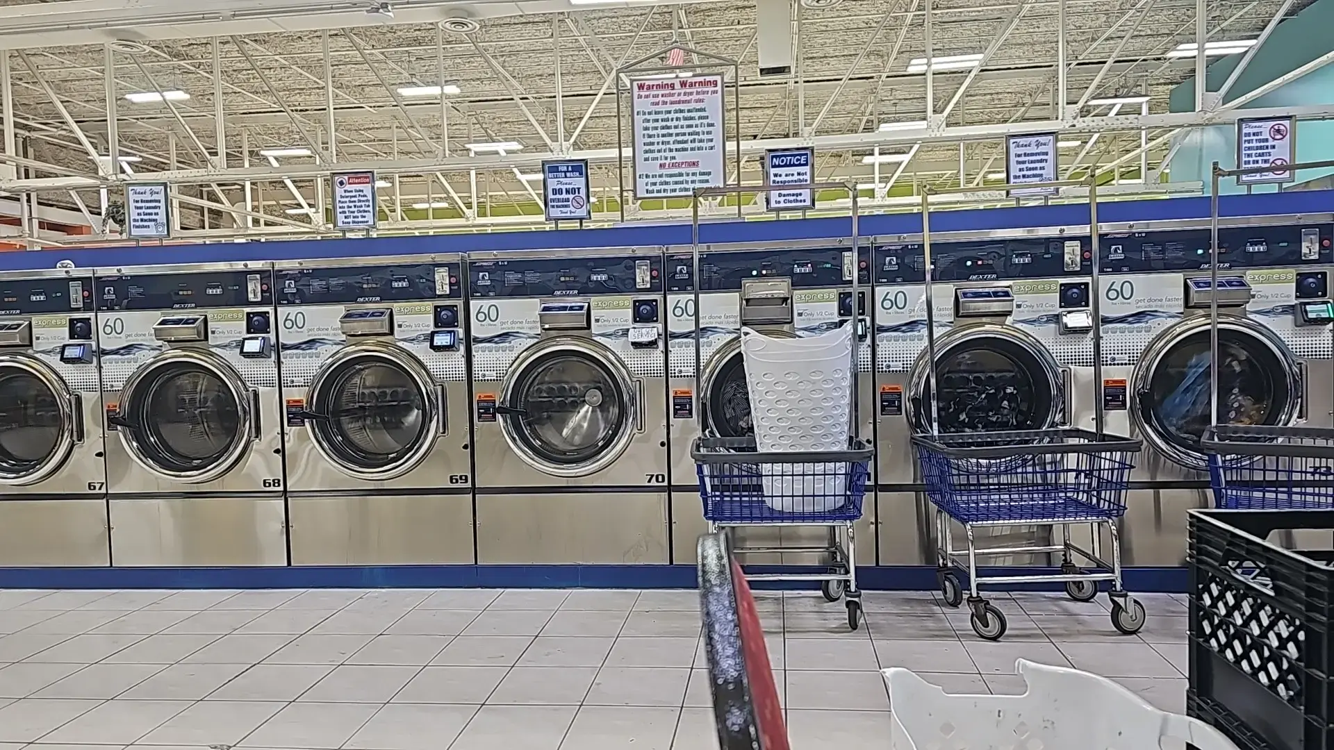 Indyland II Laundromat - Image 5