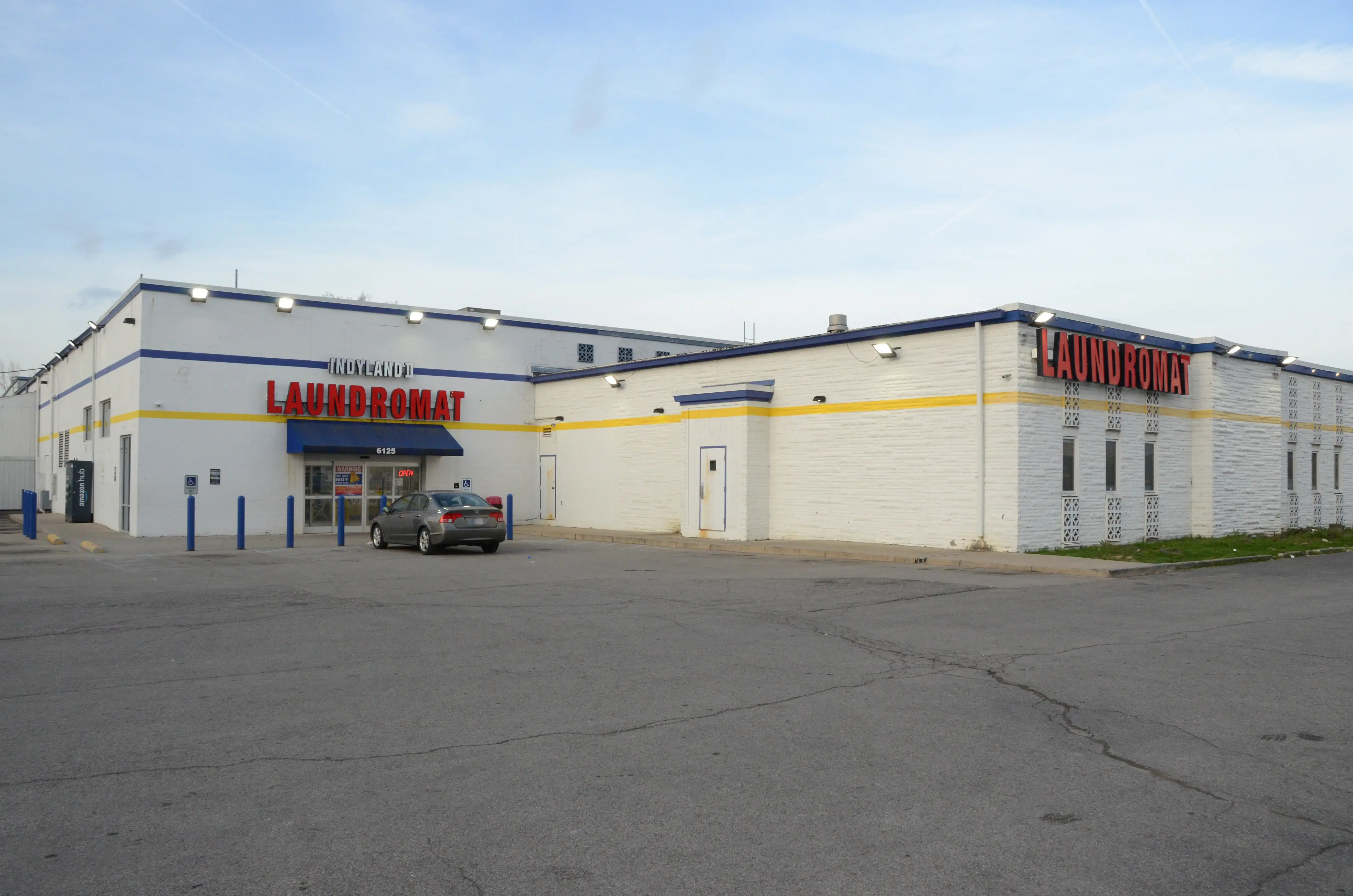 Indyland II Laundromat thumbnail 4