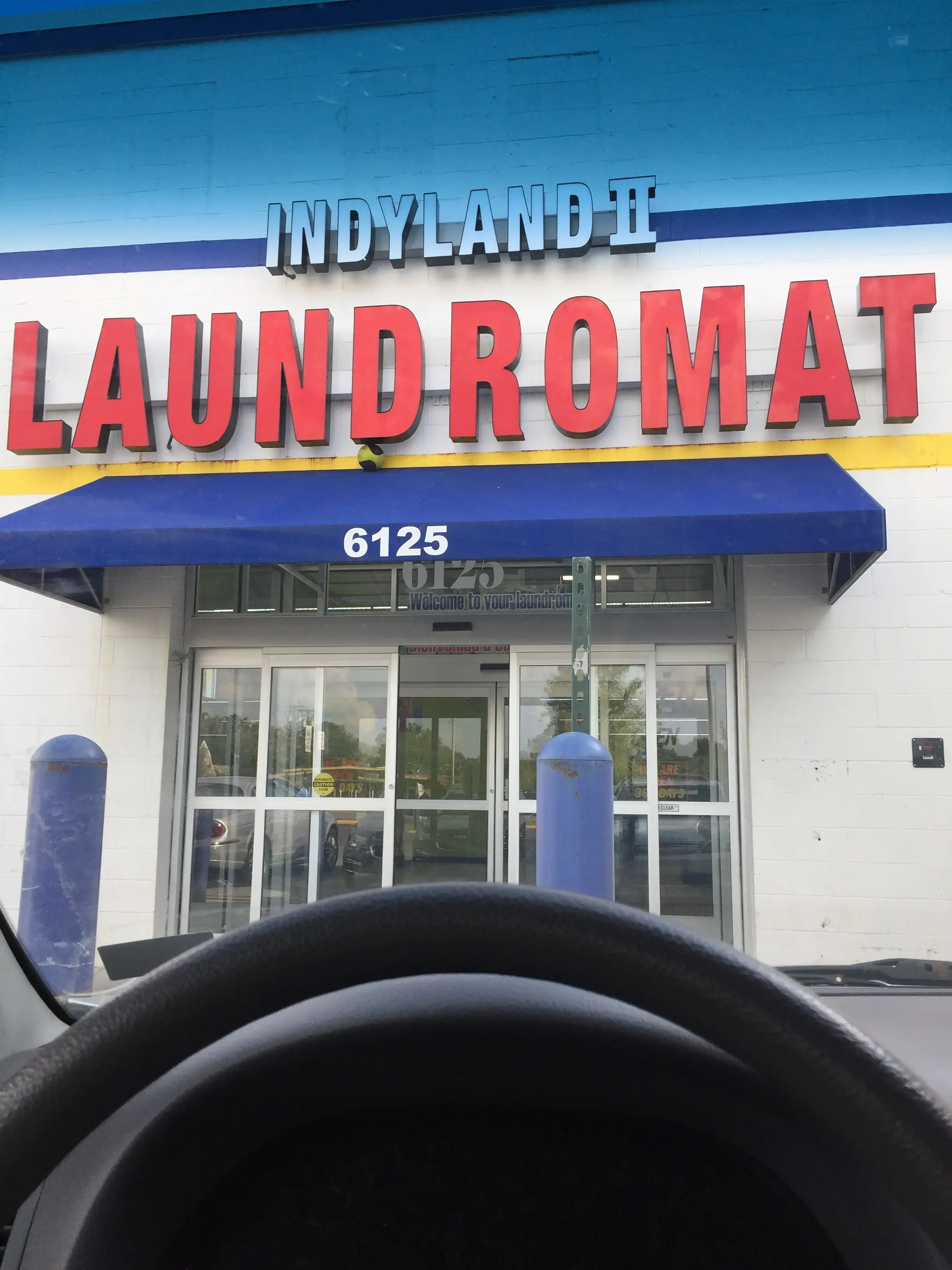 Indyland II Laundromat thumbnail 7
