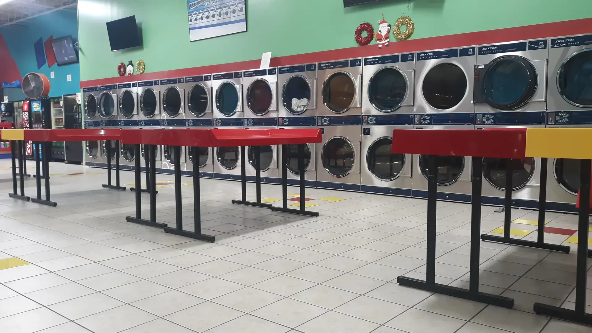 Indyland Laundromat - Image 7