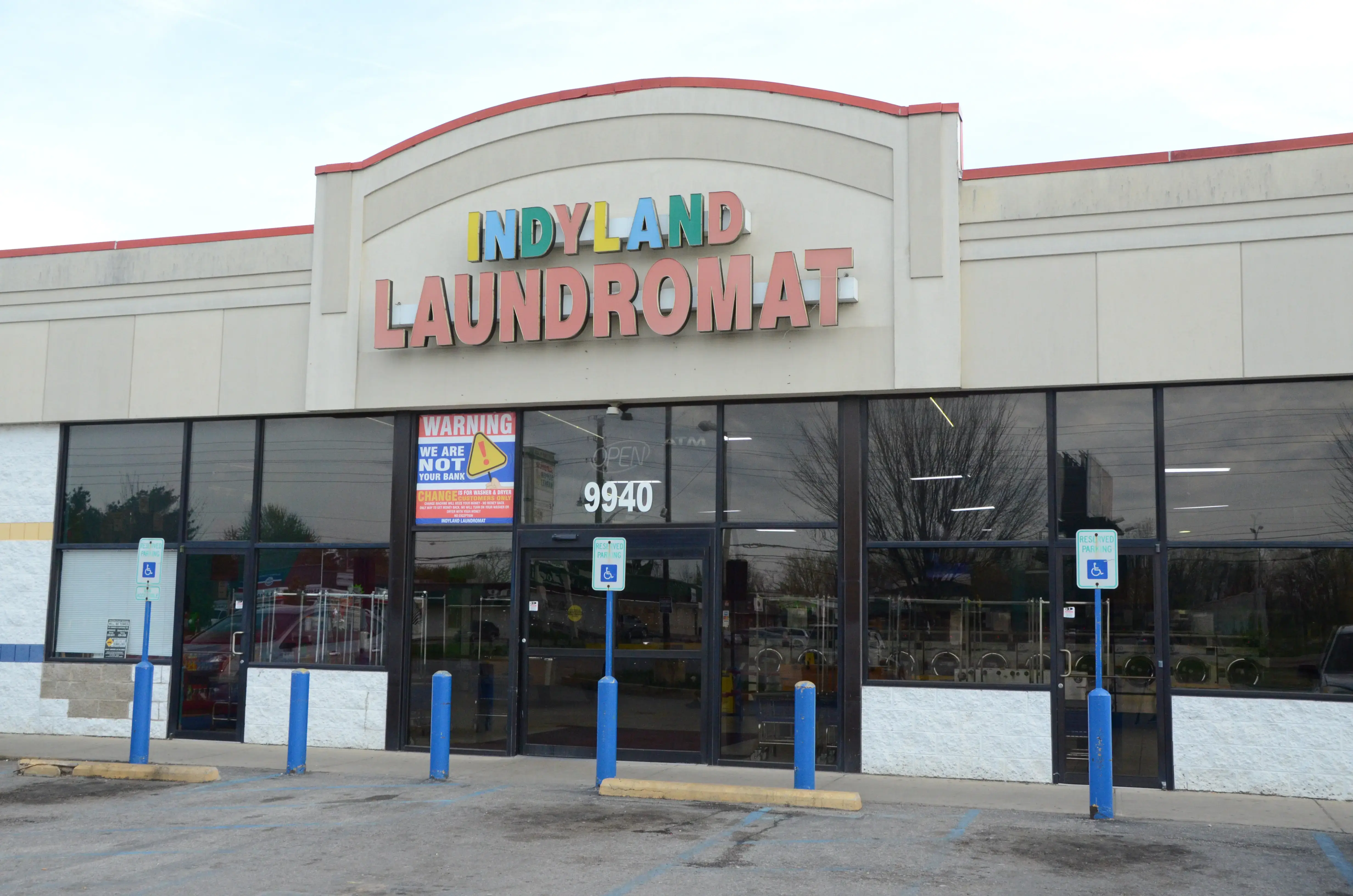 Indyland Laundromat thumbnail 3