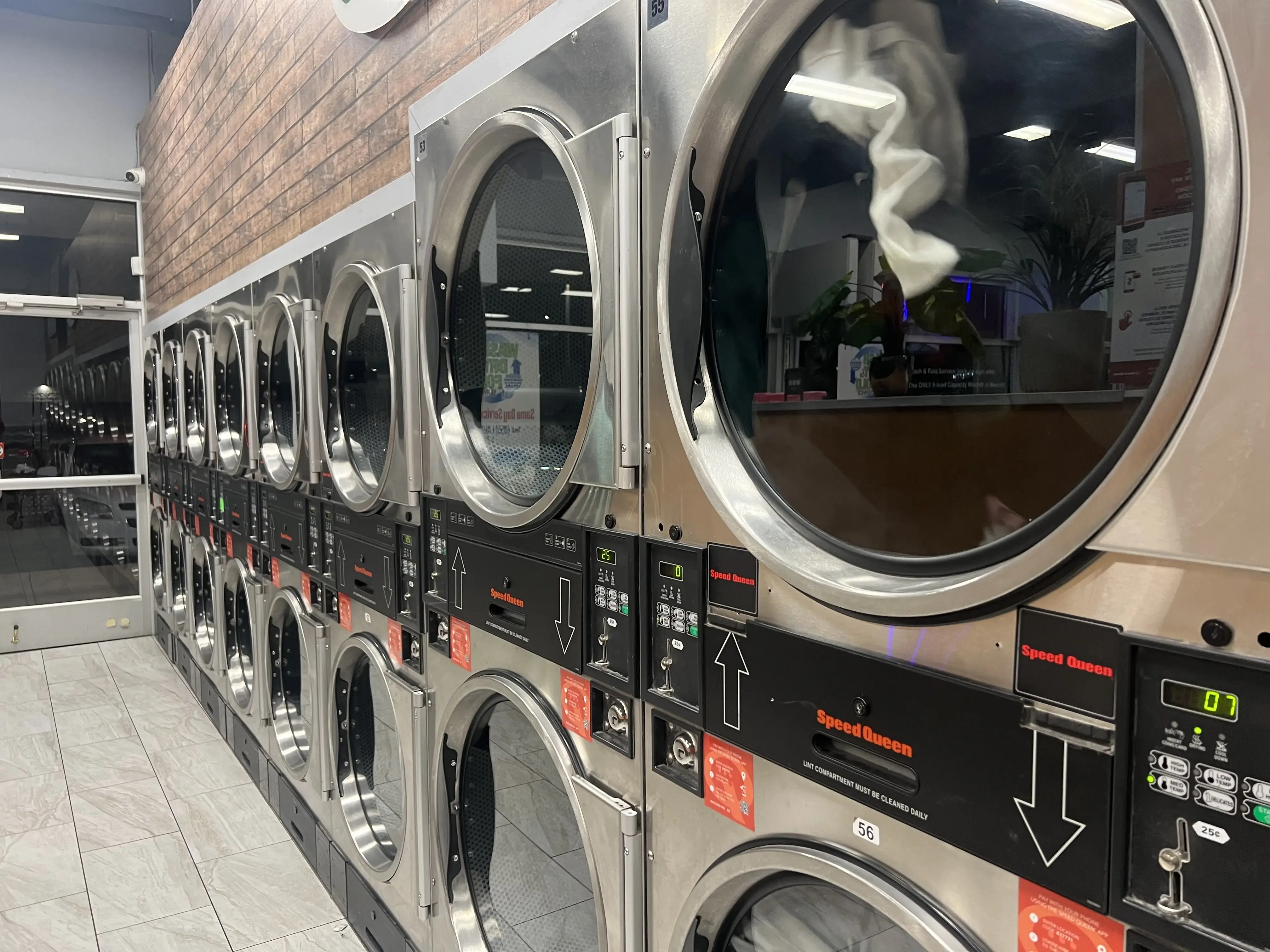 Infinite Loop Laundry - Image 19