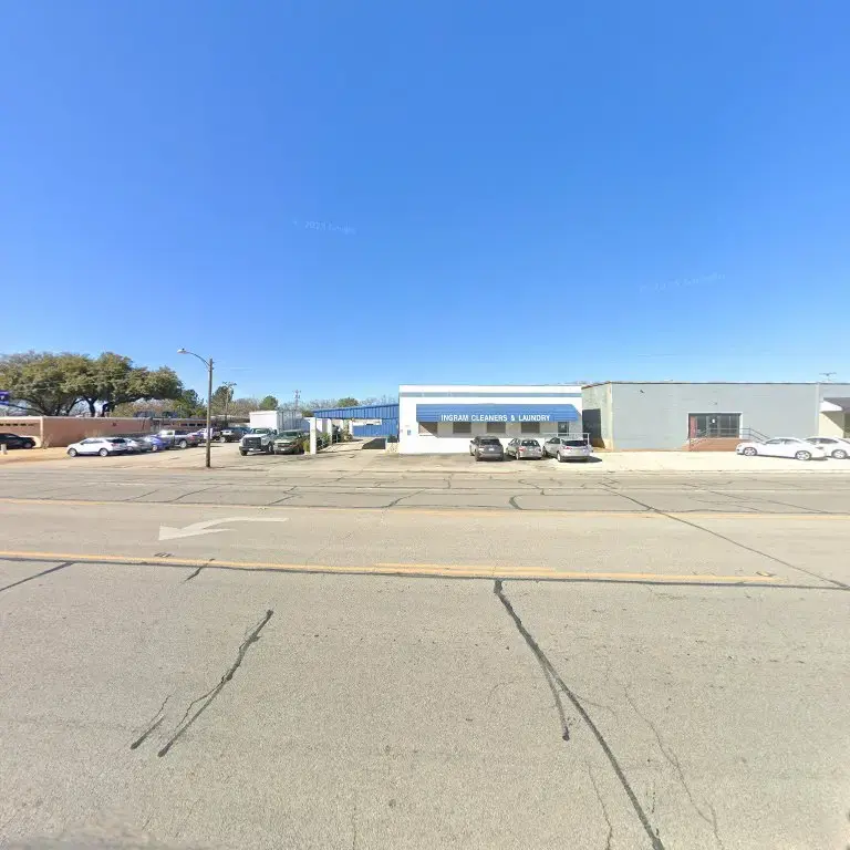 Ingram's Cleaners & Laundry - Image 4
