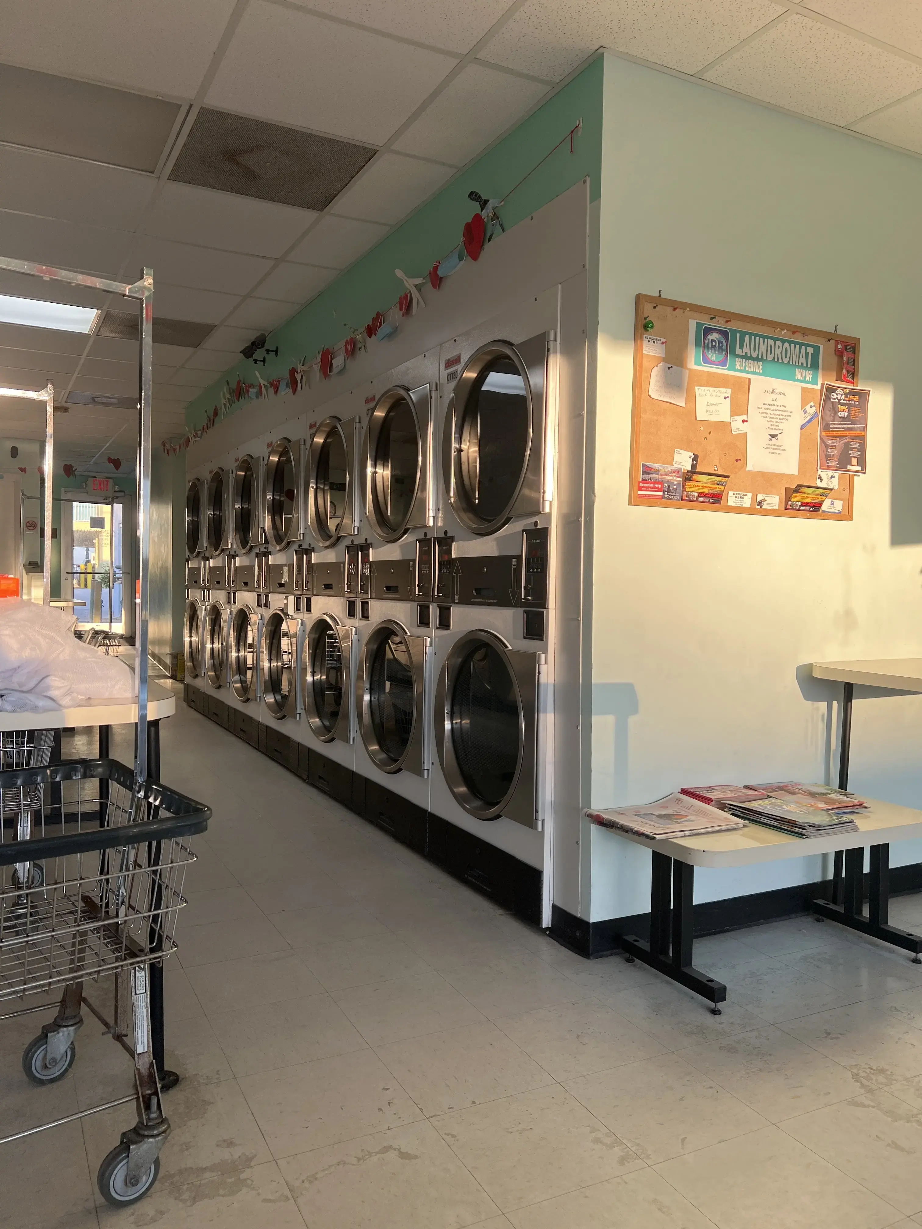 IRB Laundromat thumbnail 10