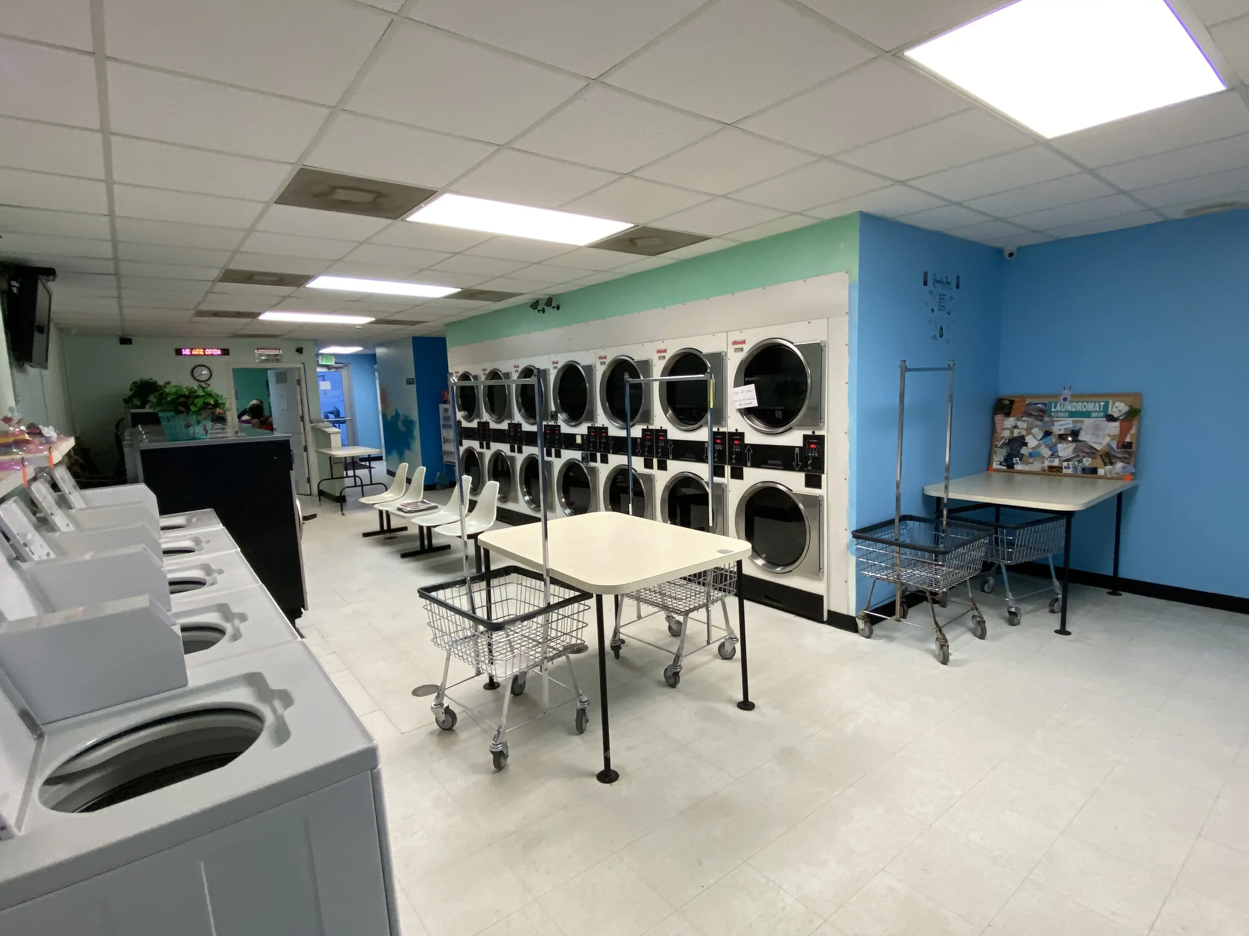 IRB Laundromat - Image 2