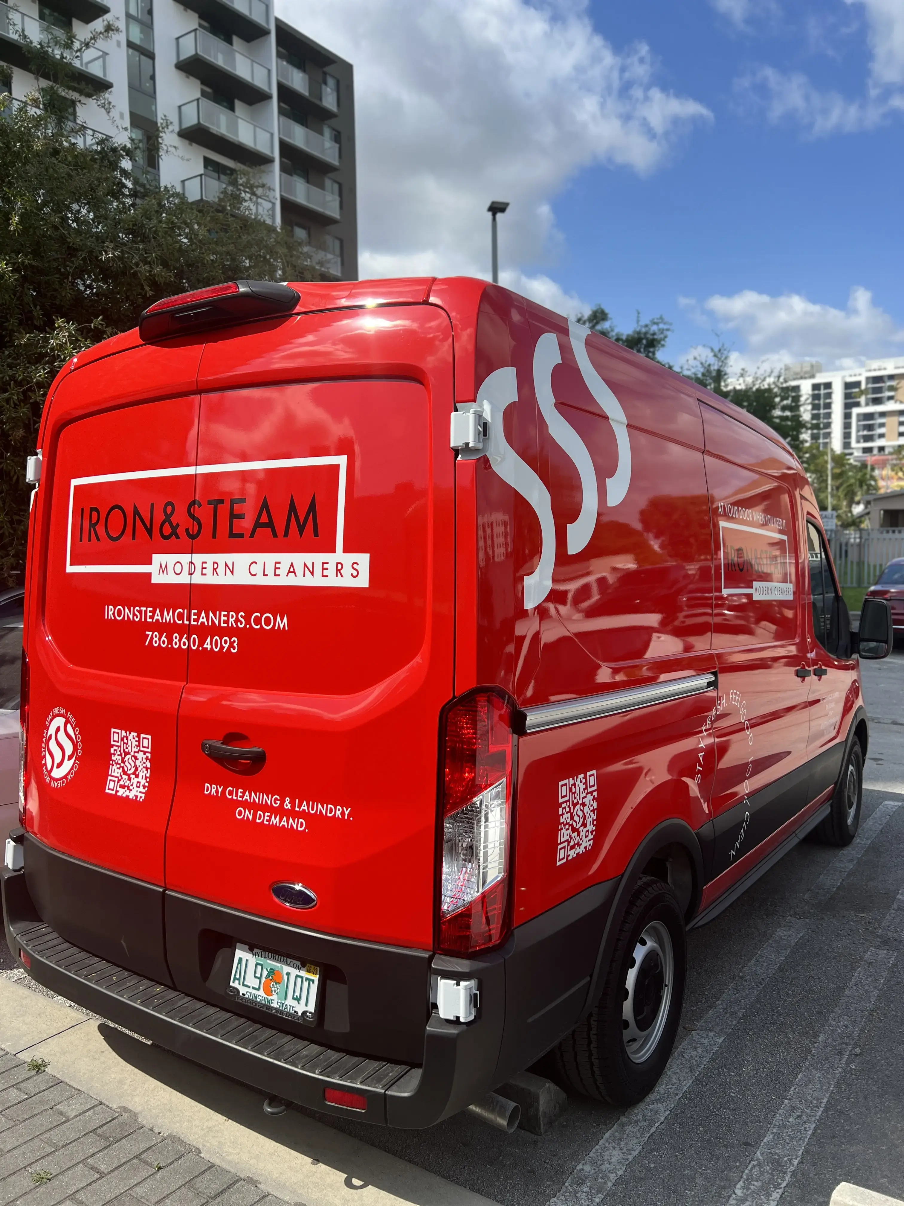 Iron & Steam Dry Cleaners thumbnail 5