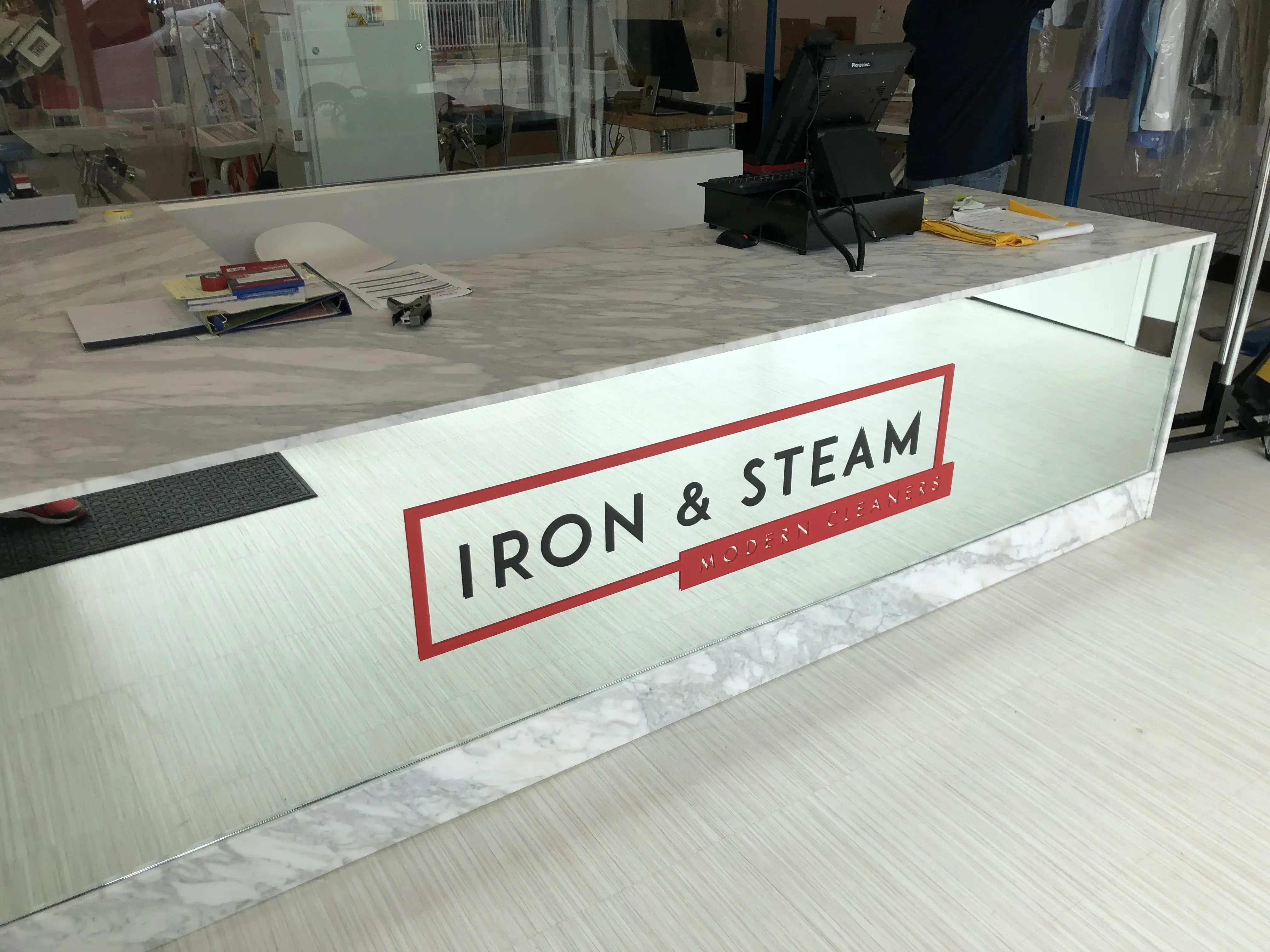 Iron & Steam Dry Cleaners - Image 19