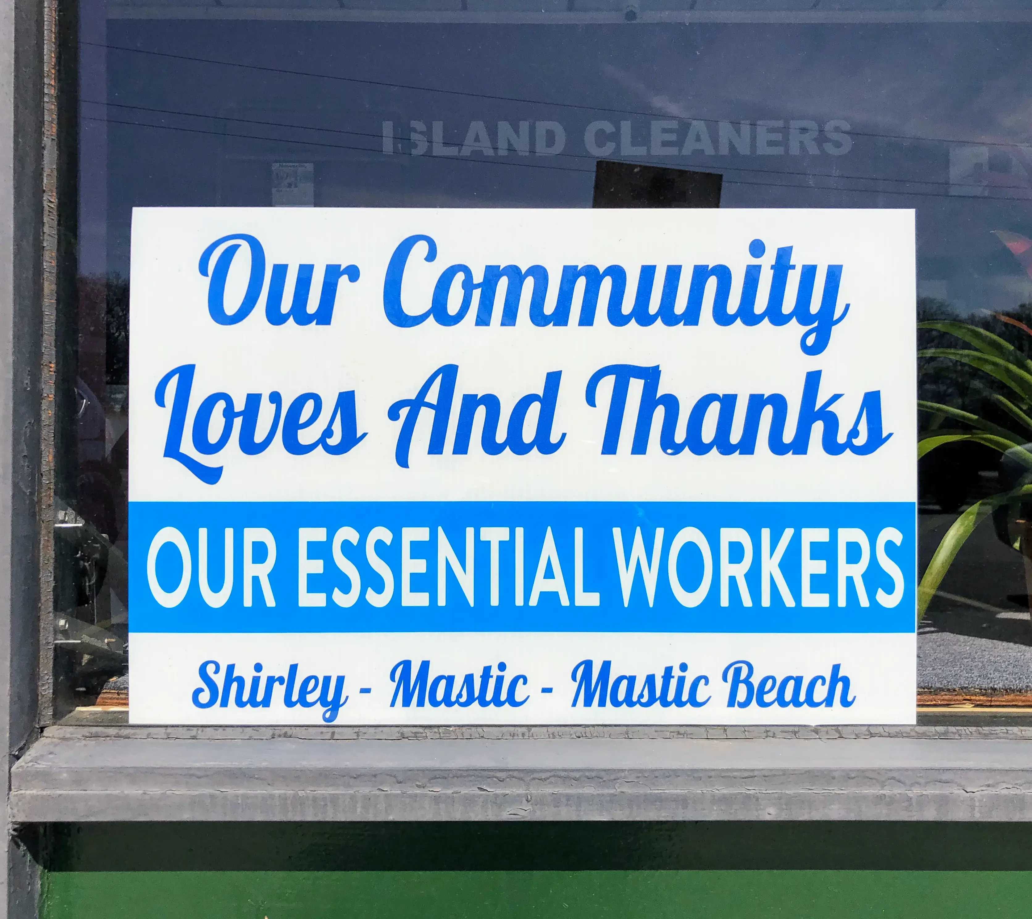 Island Cleaners & Shirt Laundry - Image 19