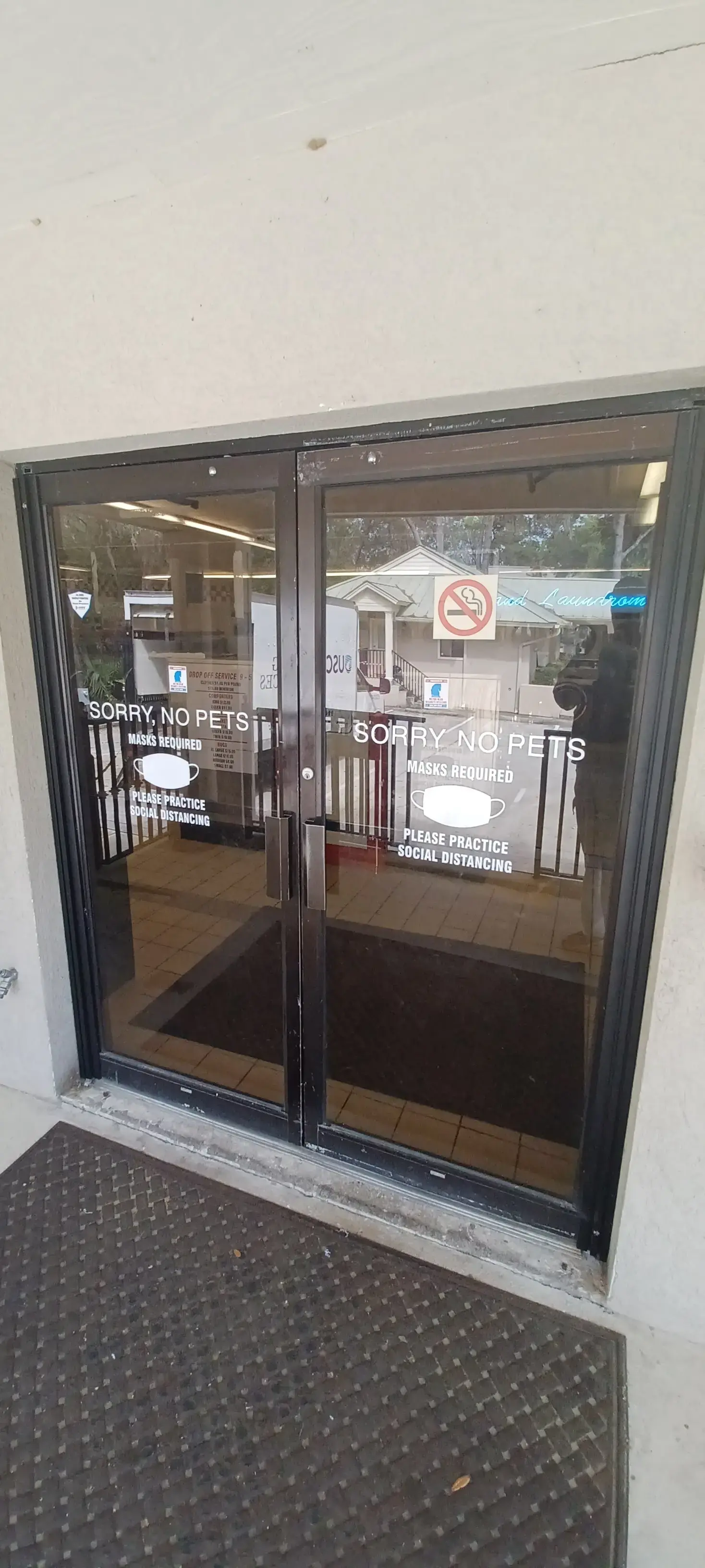 Island Laundromat LLC thumbnail 13